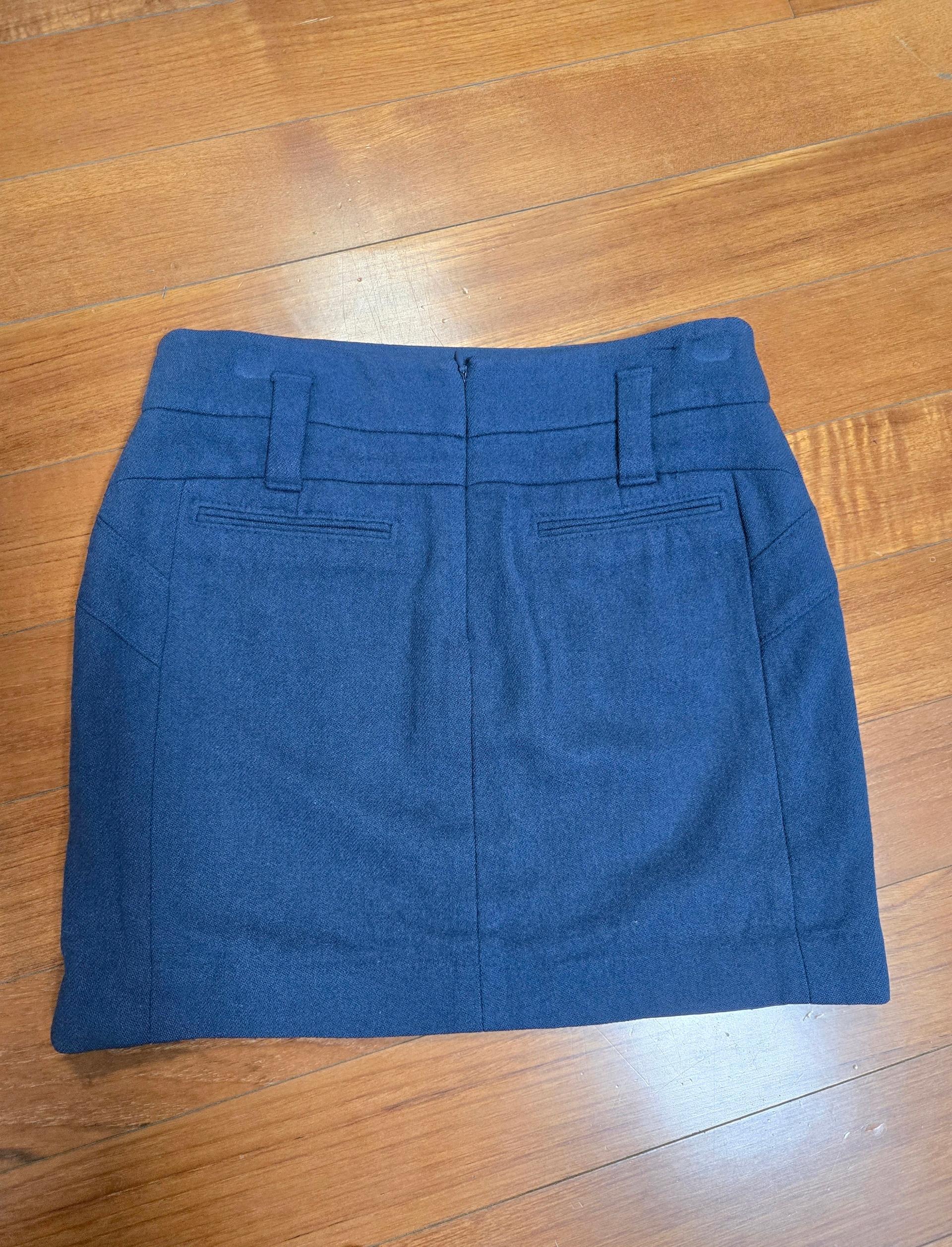 여성 진한 남색 치마 3