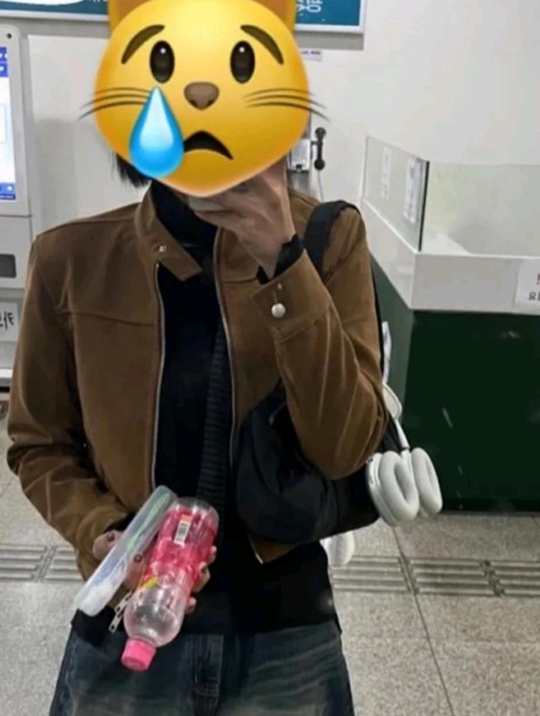 (착샷O)라퍼지포우먼 인시전 스웨이드 레이싱 자켓 4