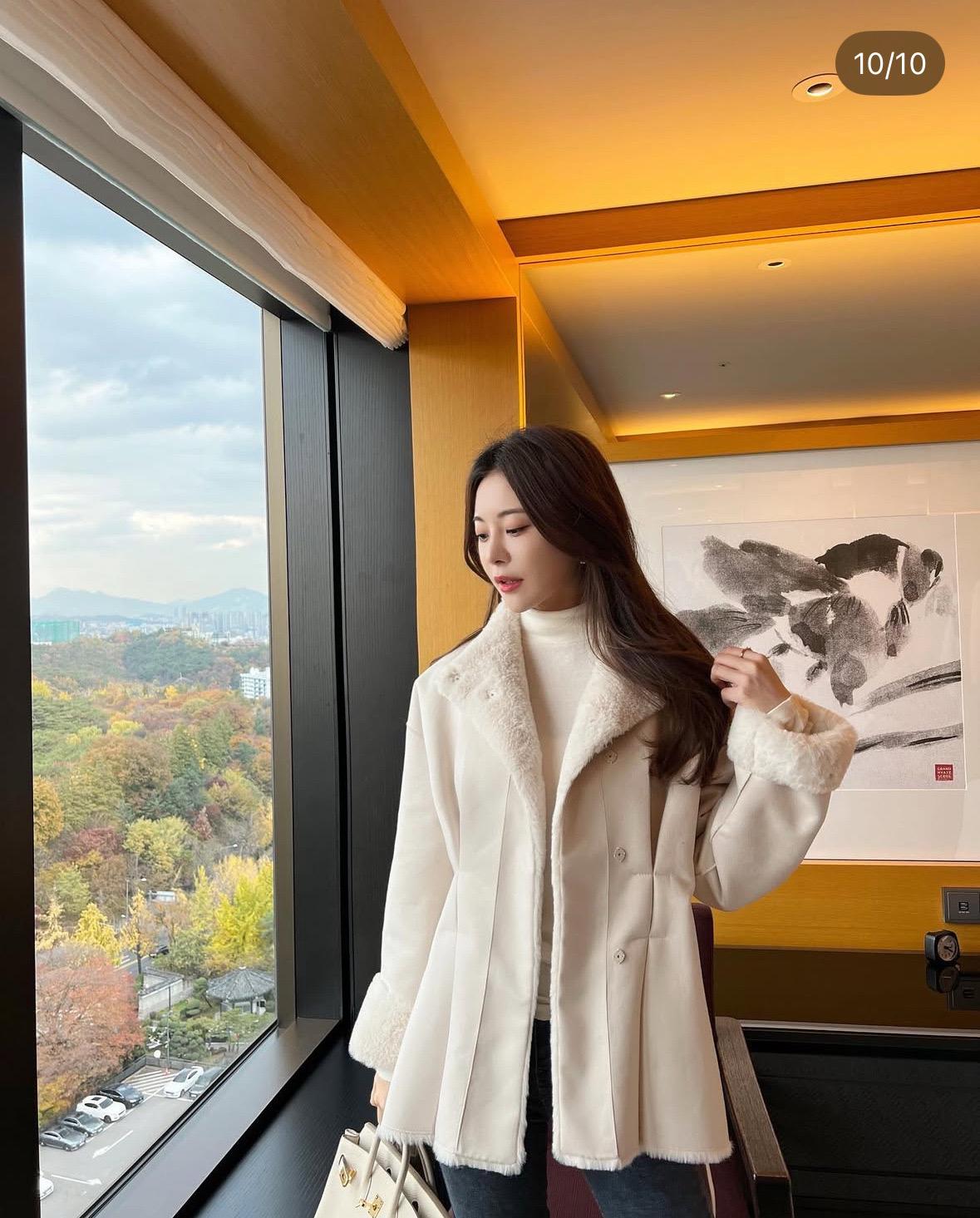 로아르 아옳이 베이지 무스탕 4