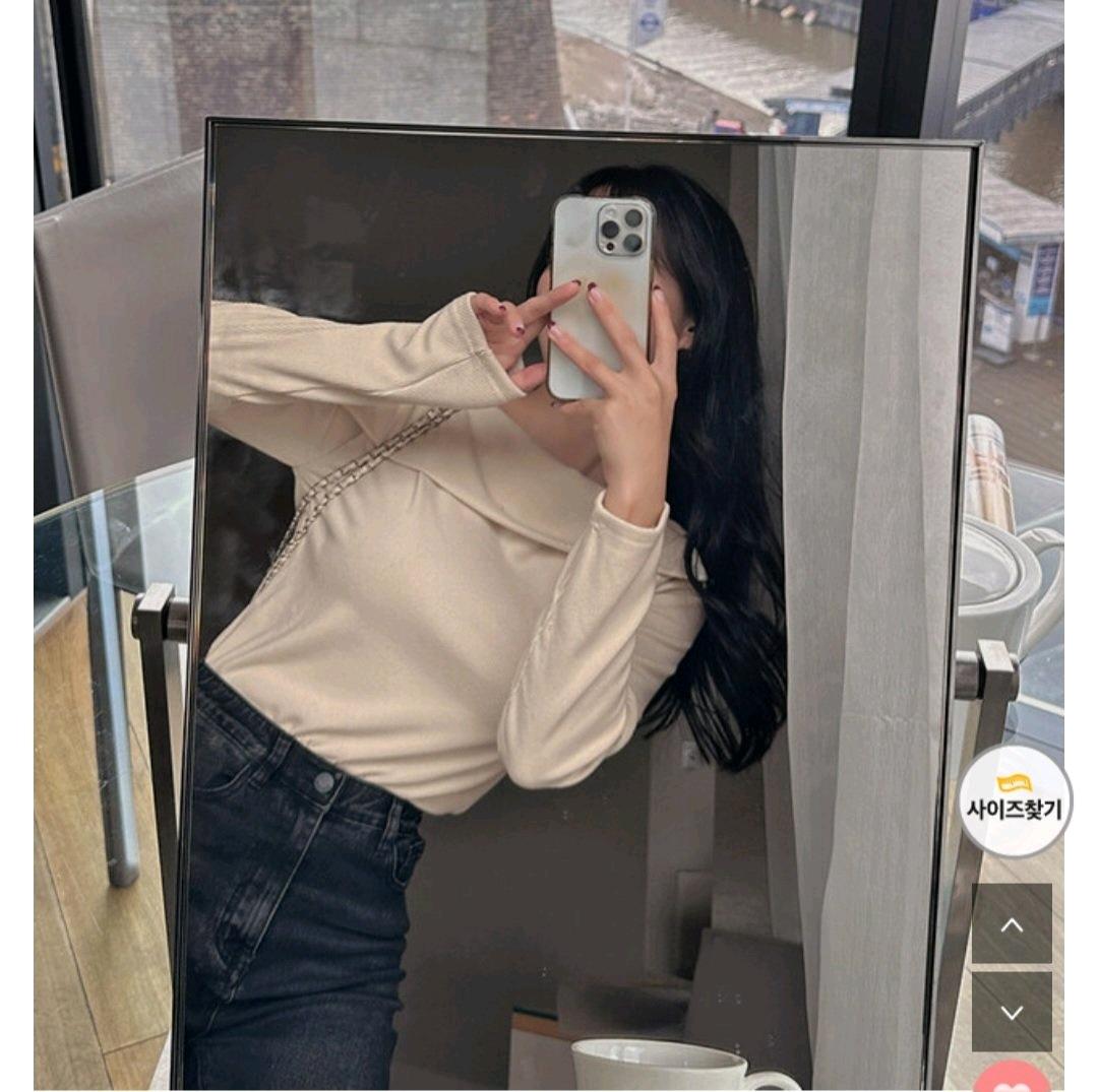 오프숄더 느낌 언발 카라 골지 티셔츠 6