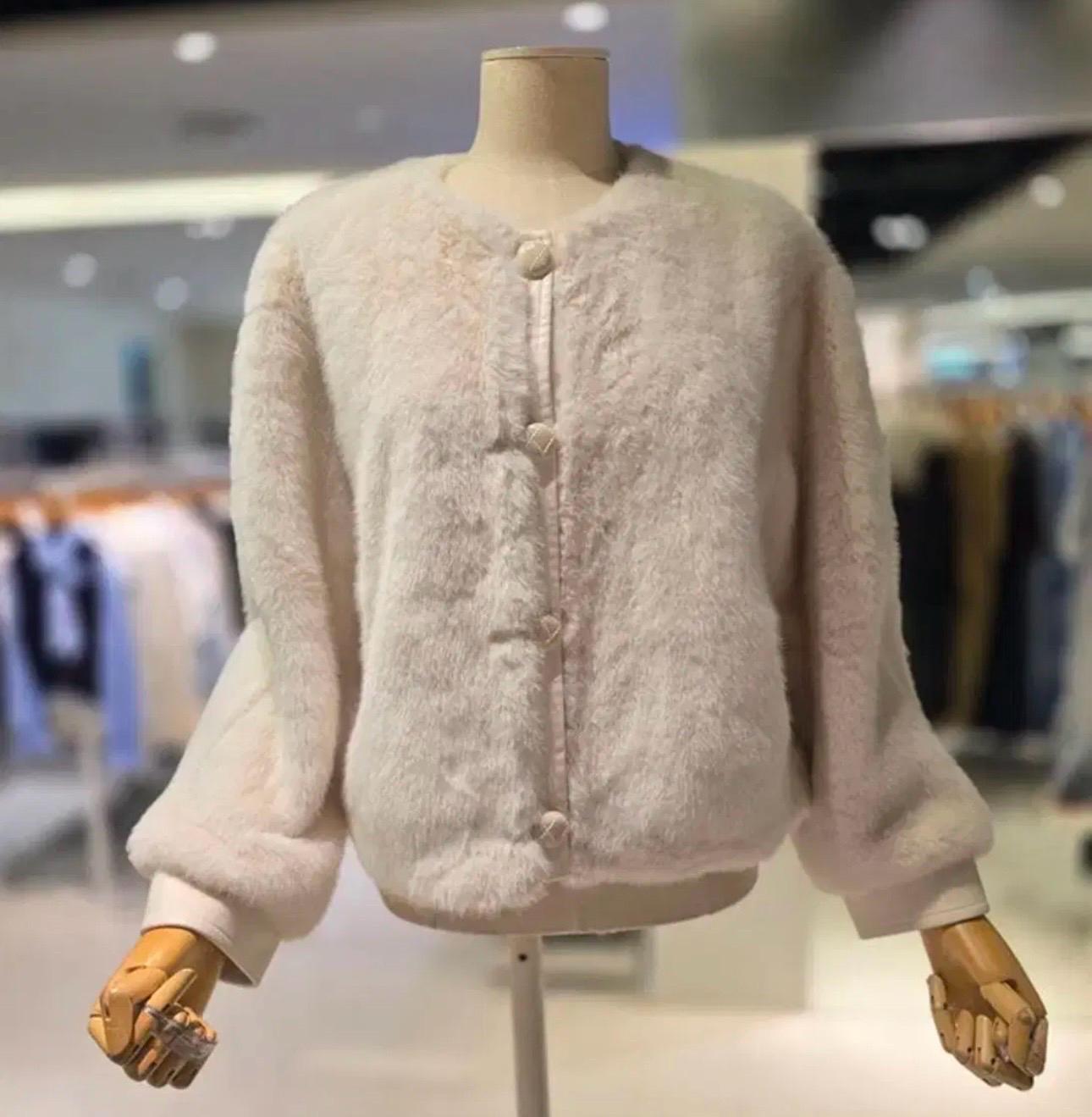 샤틴 아이보리 퍼 무스탕 자켓 2