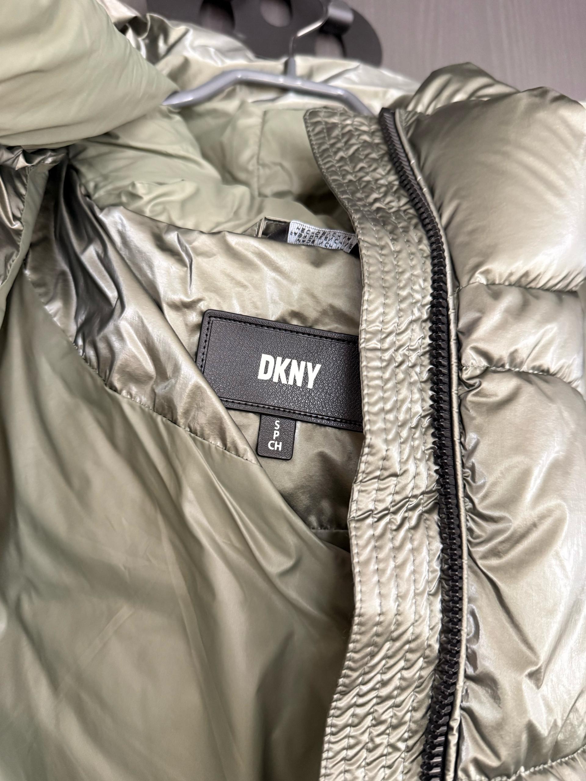 DKNY 패딩 베스트 5