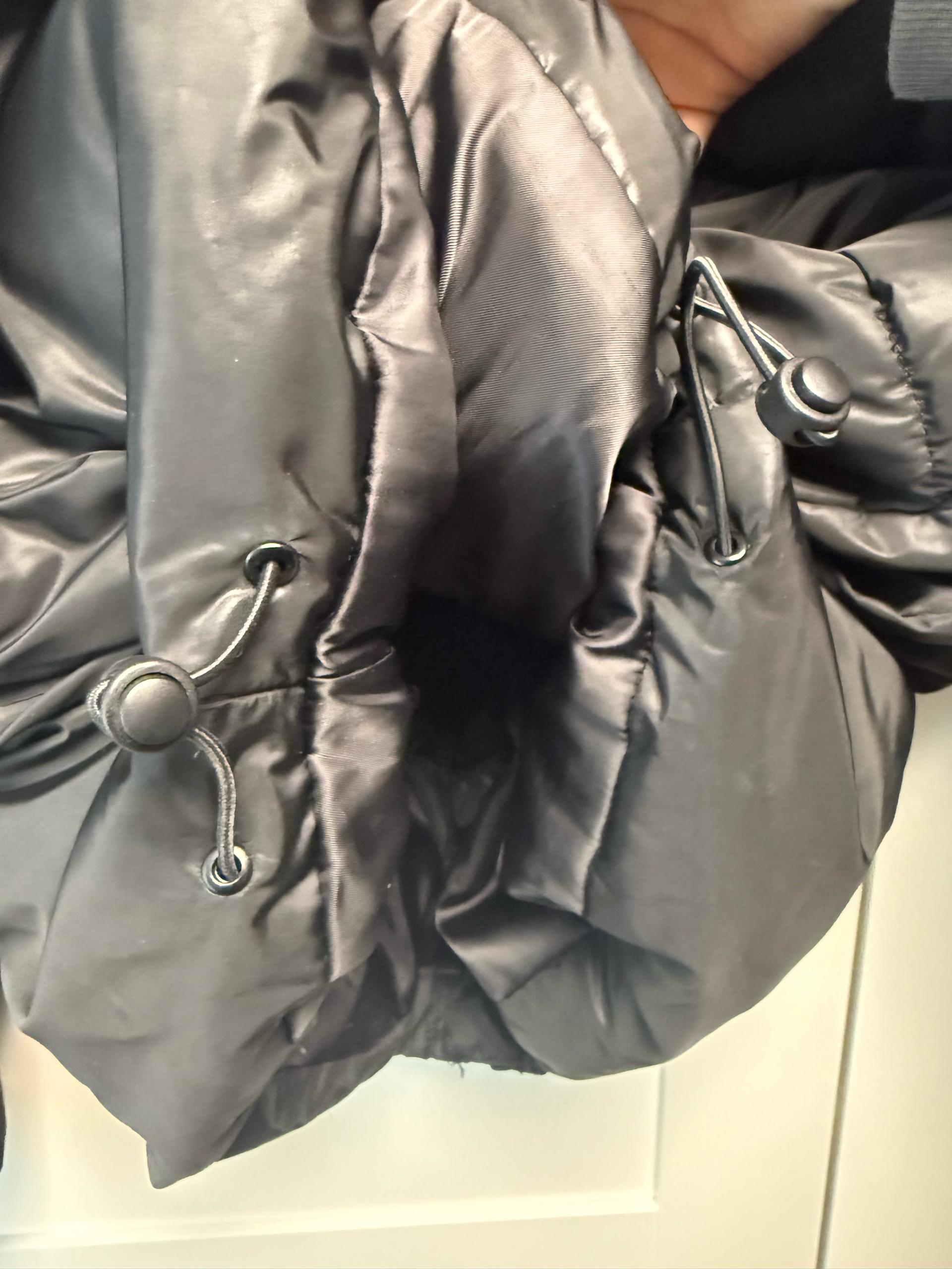 H&M 블랙 패딩 4