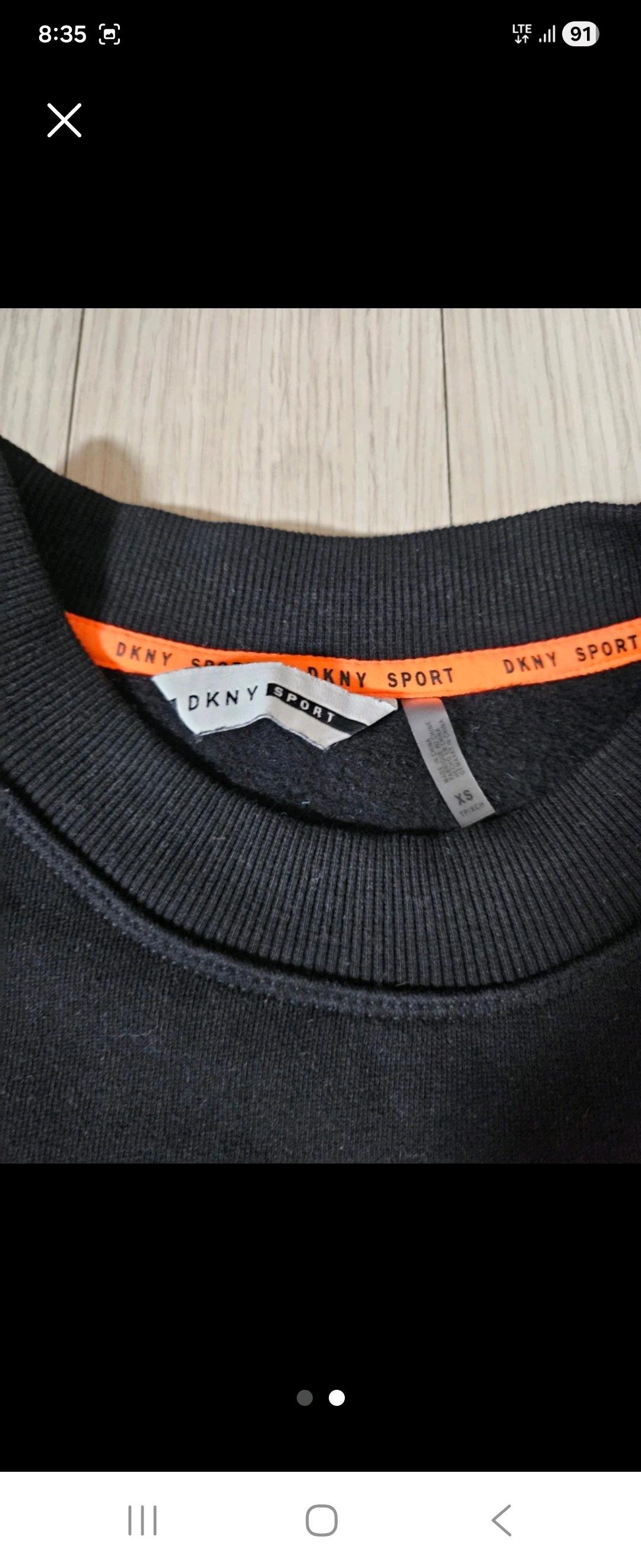 DKNY 크롭 티셔츠 2