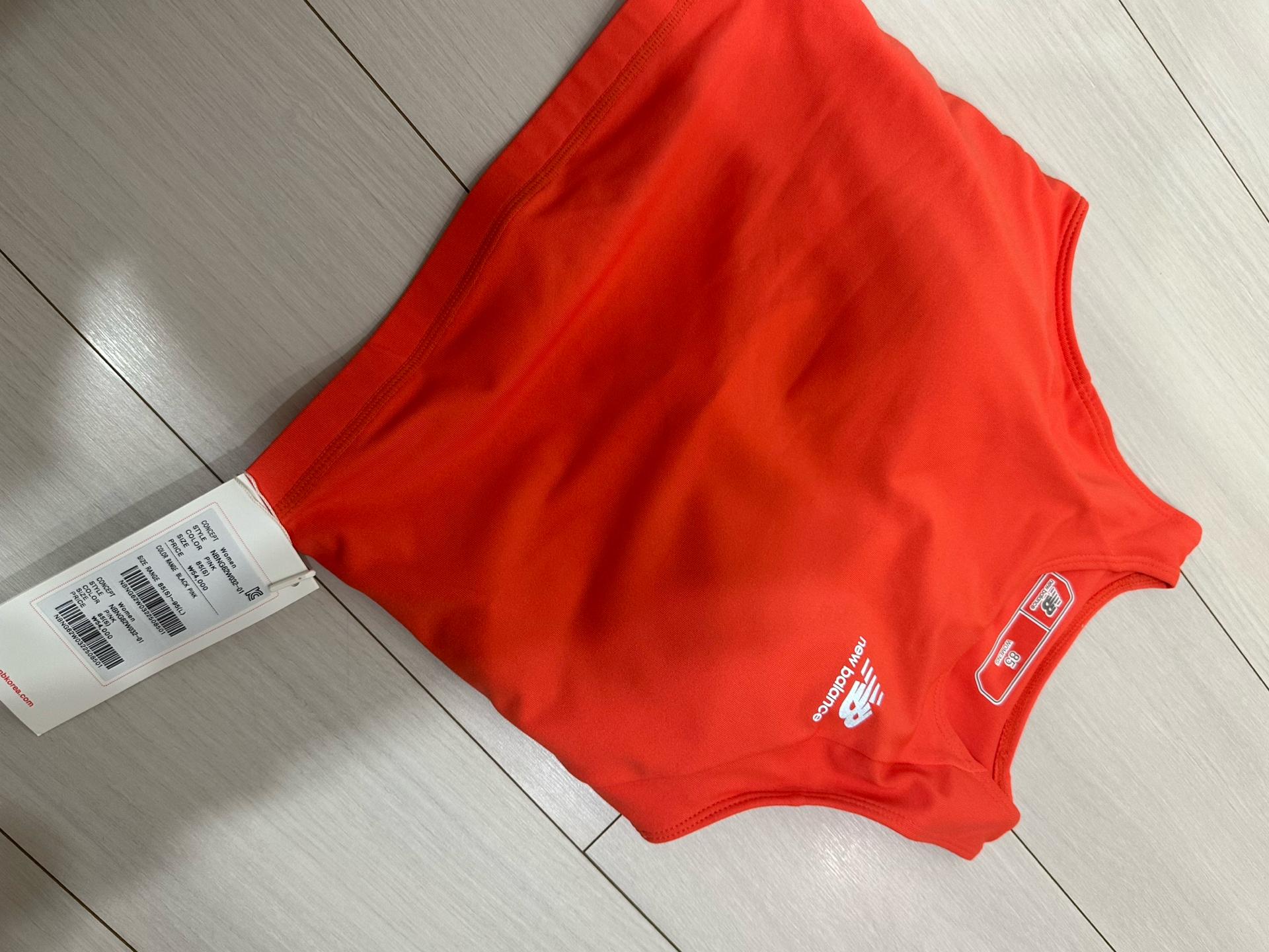 새상품정품)택가격54000원 뉴발란스 여성 탑 85(S) 오렌지  2