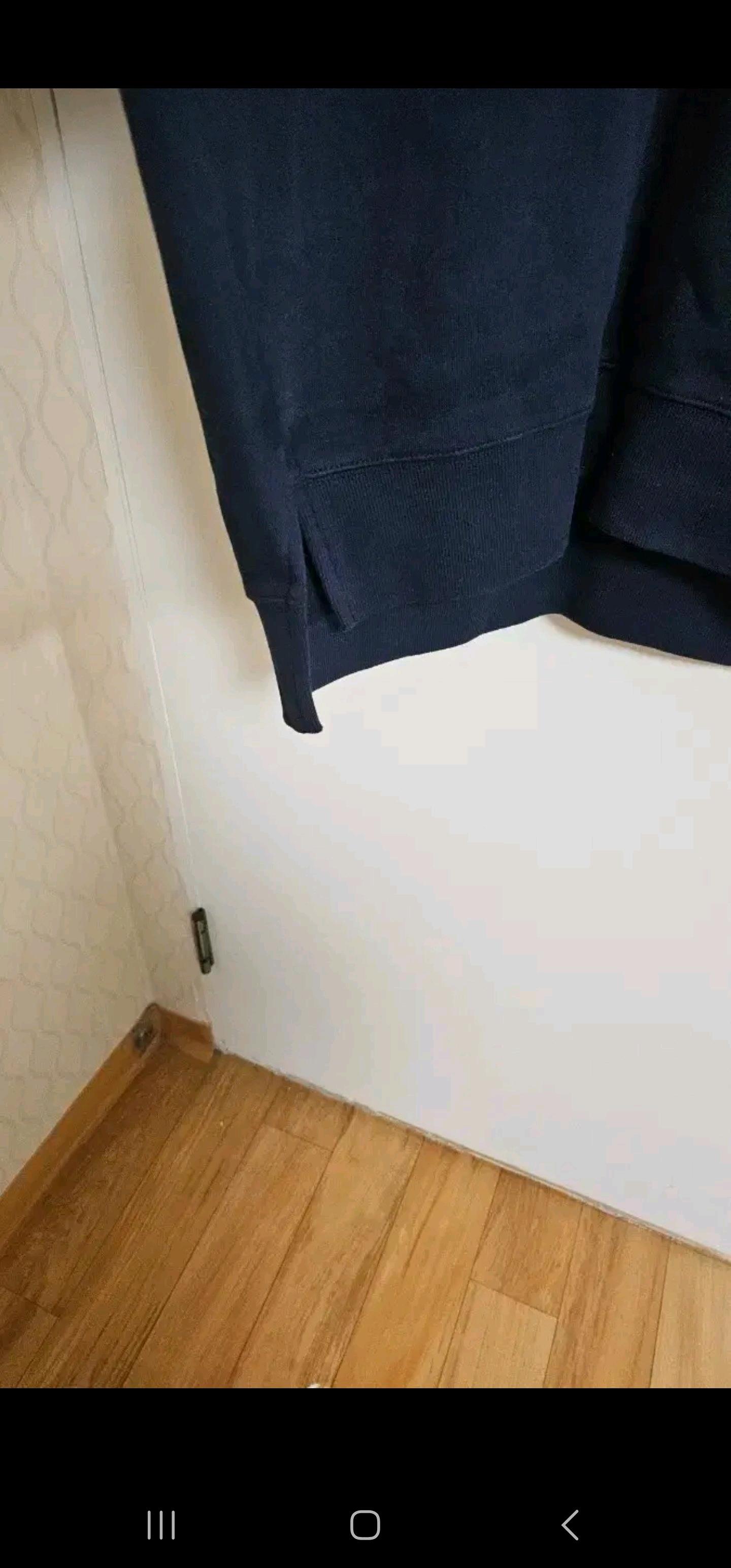 써스데이아일랜드 로고 자수 오버핏 스웻셔츠  7