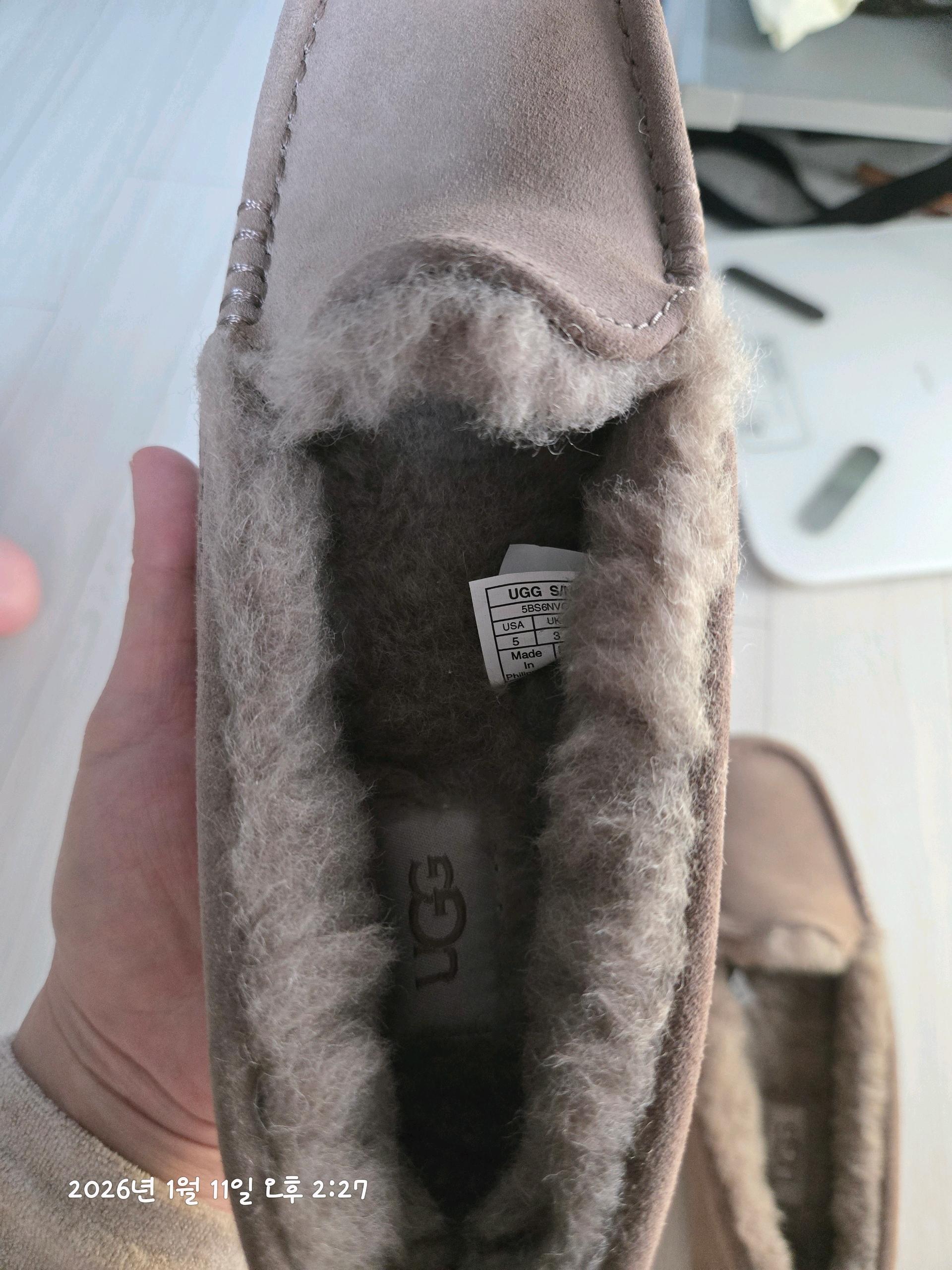 UGG여성 앤슬리 모카신 36 7