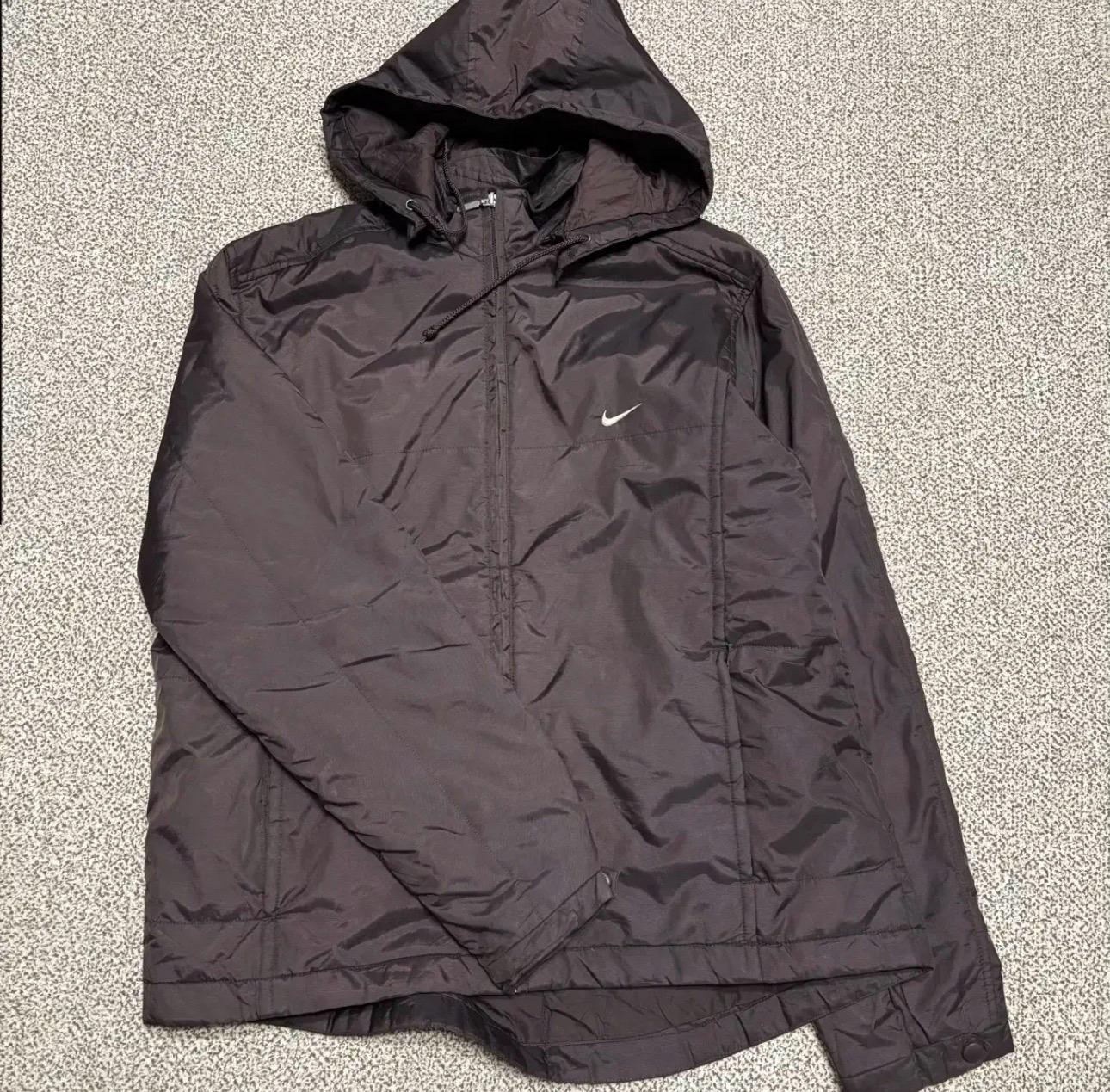 Woman's Nike 나이키 올드스쿨 스우시 경량패딩 [A-] 3