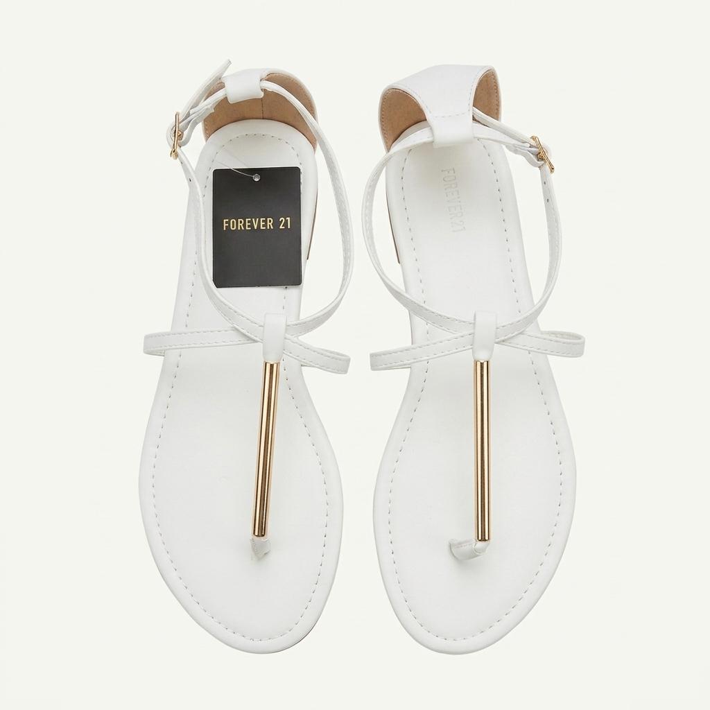 새상품정품)Forever 21 화이트 스트랩 샌들 us8.5 1