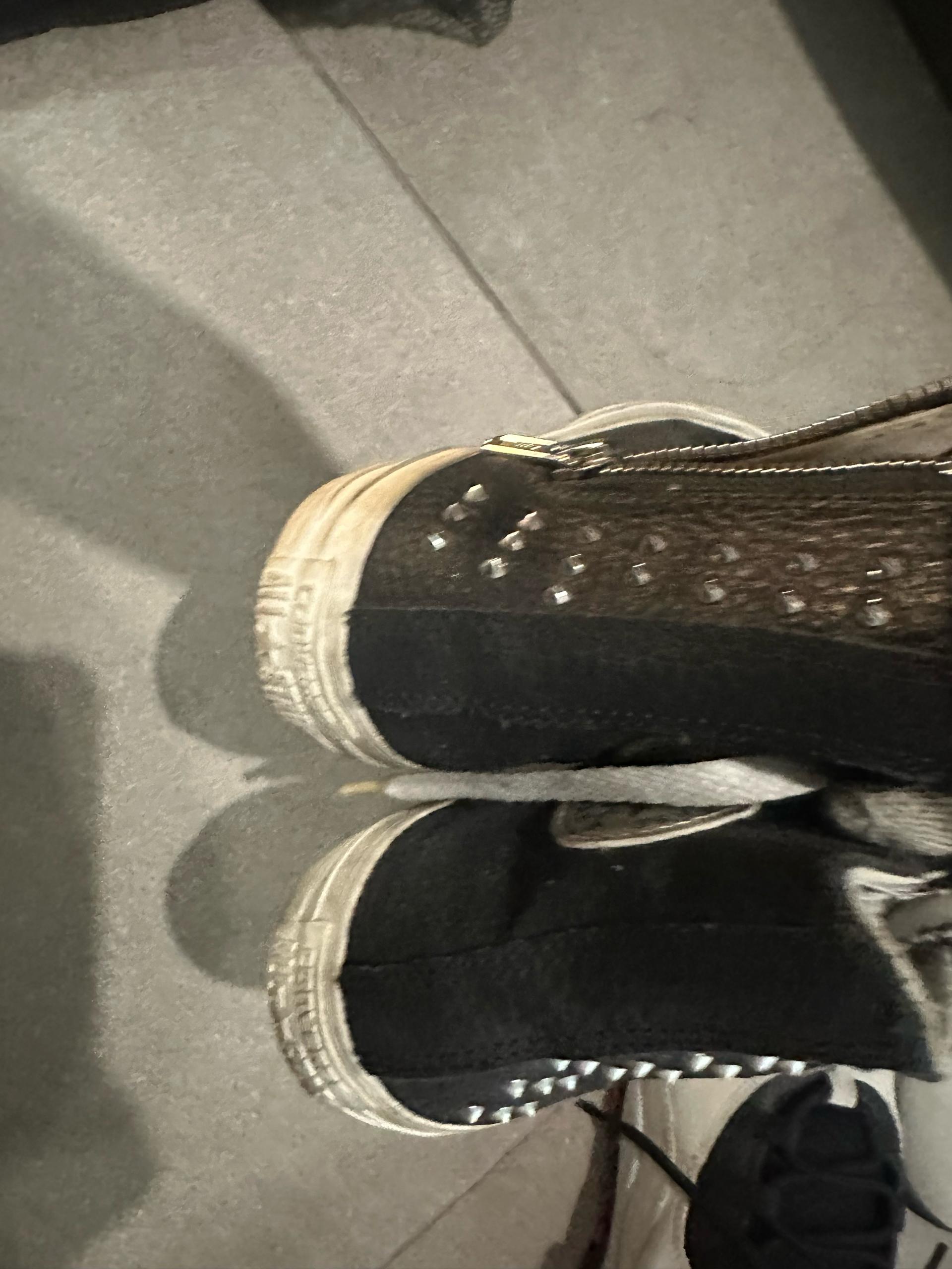 정품)converse  스터드 포인트 레더 하이 스니커즈  4