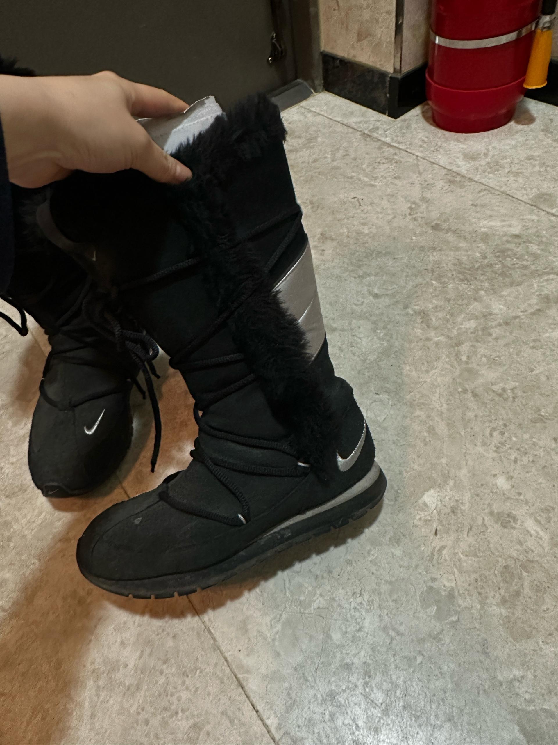 나이키 방한 부츠 (235) 3