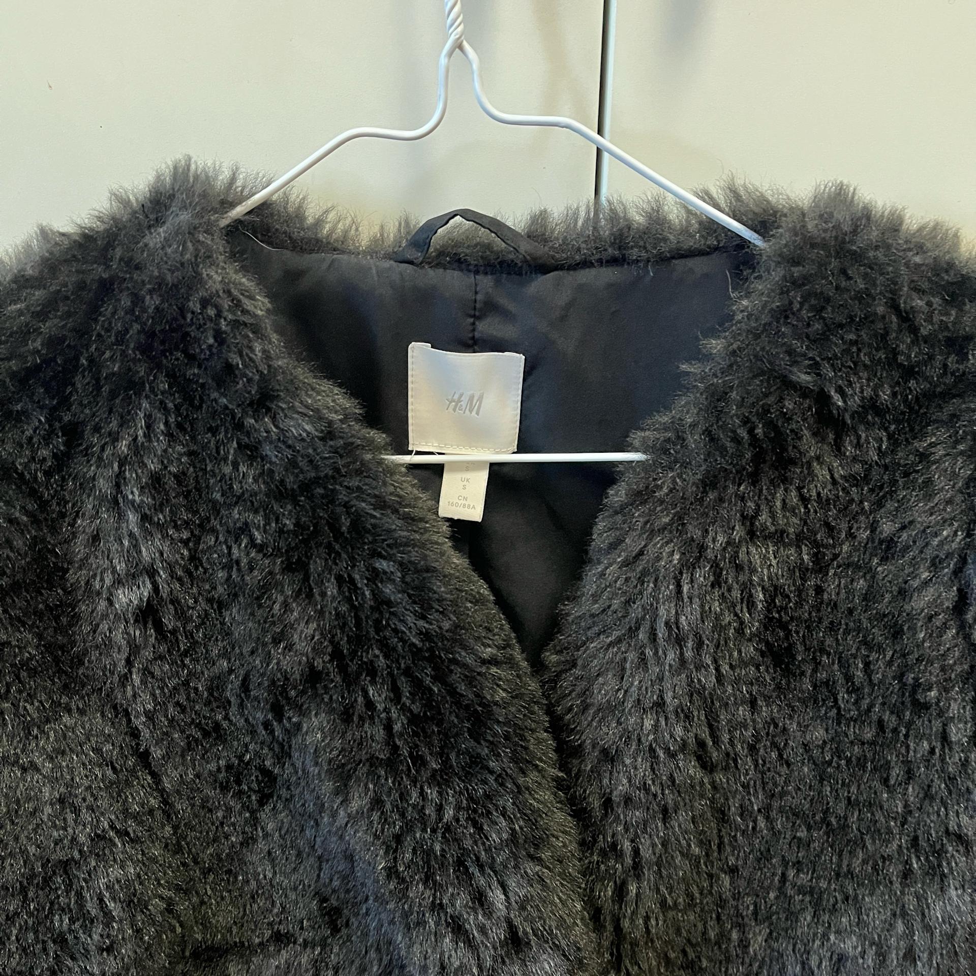 H&M 퍼자켓 3