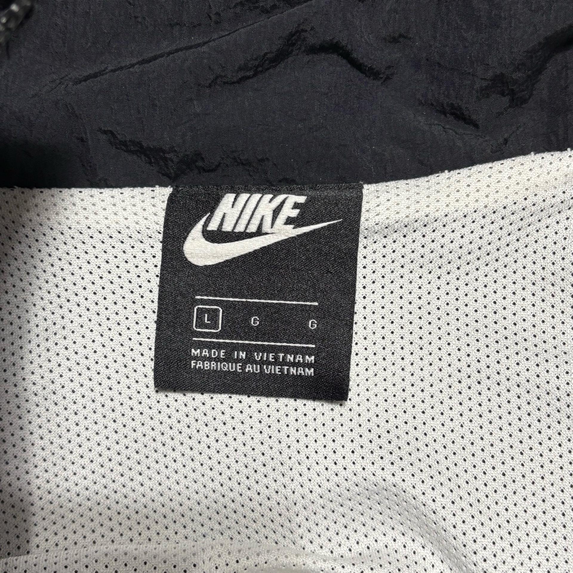 Nike 헤리티지 윈드러너 배색 바람막이 4