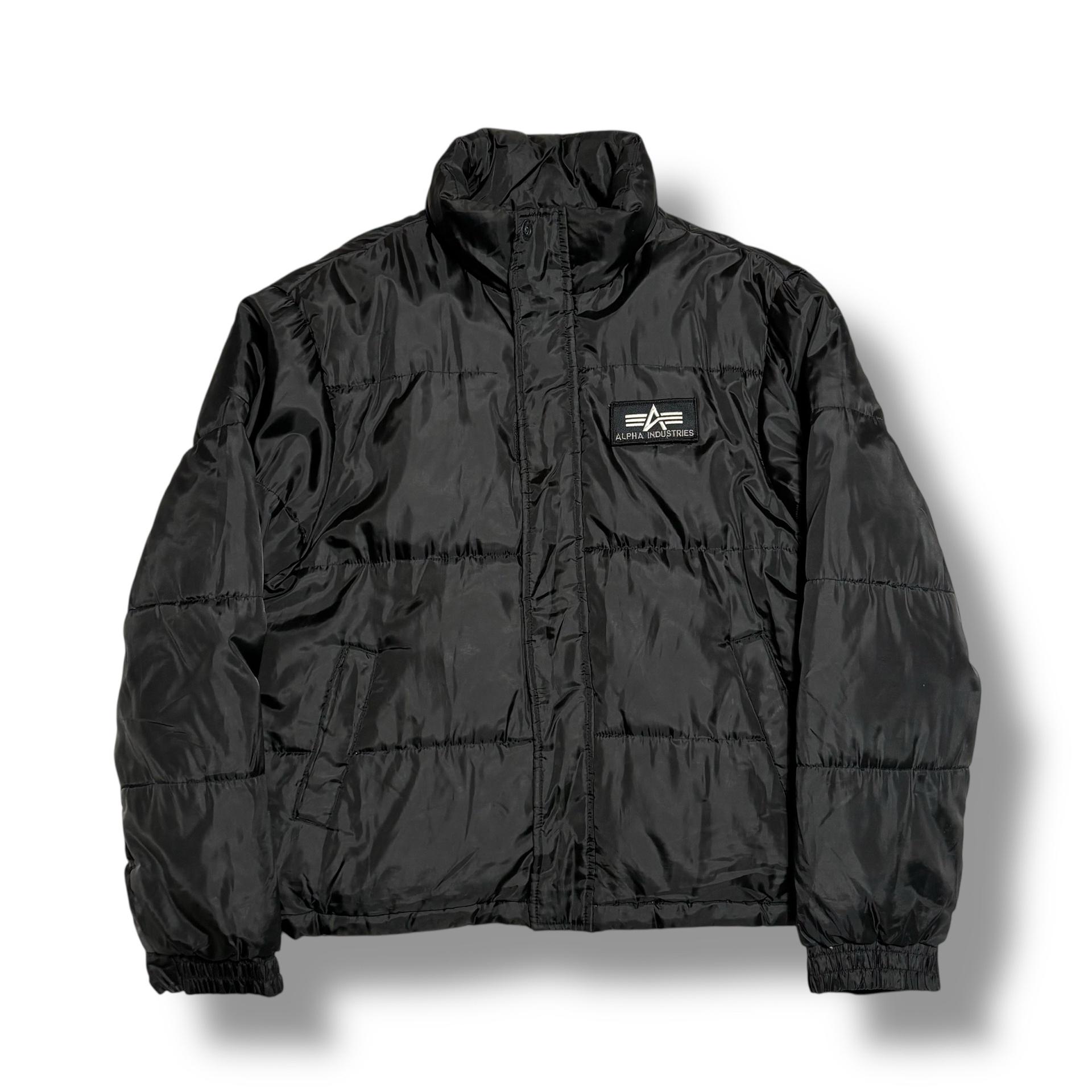 Alpha Industries 패치 다운 블랙 패딩 2