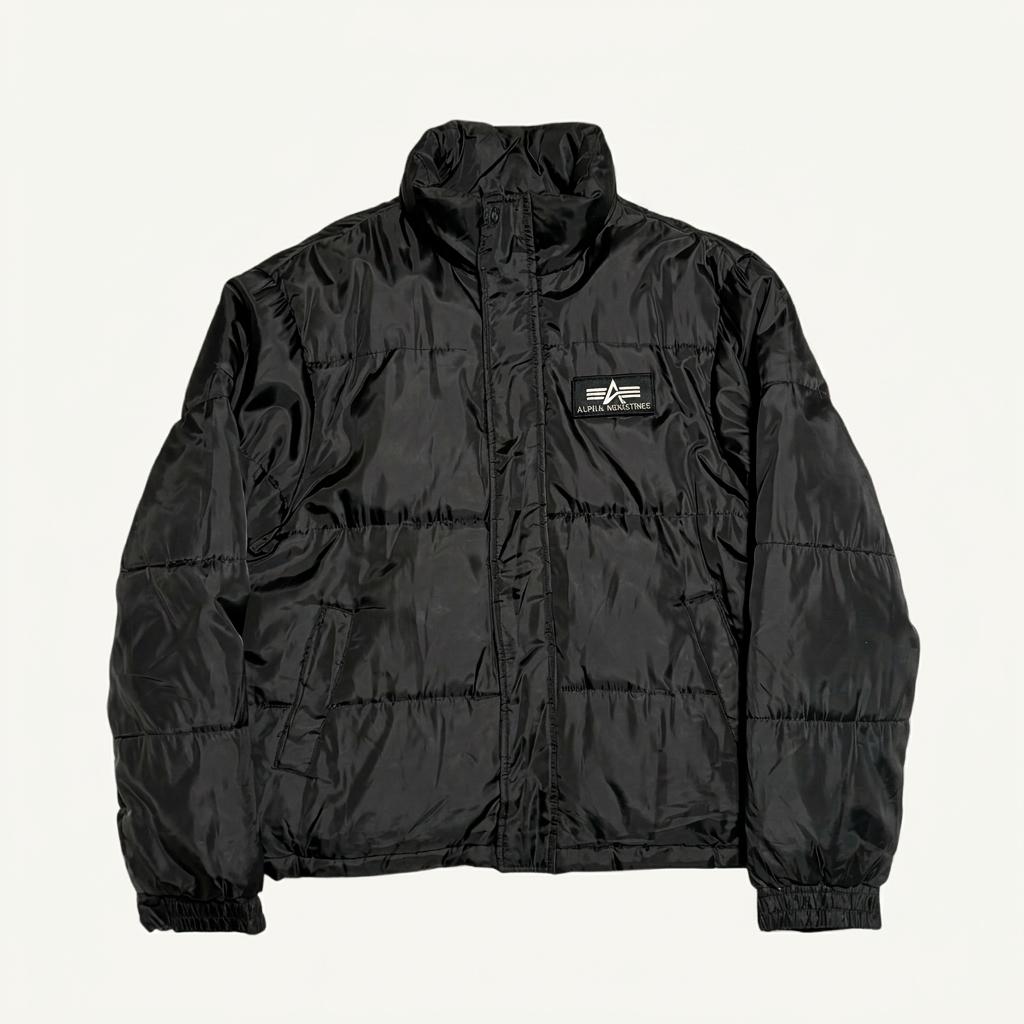 Alpha Industries 패치 다운 블랙 패딩 1