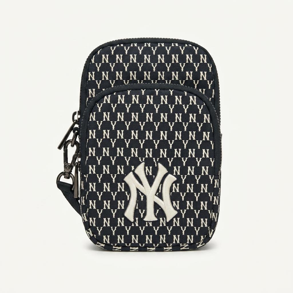 MLB NY 모노그램 미니 크로스백 블랙 1