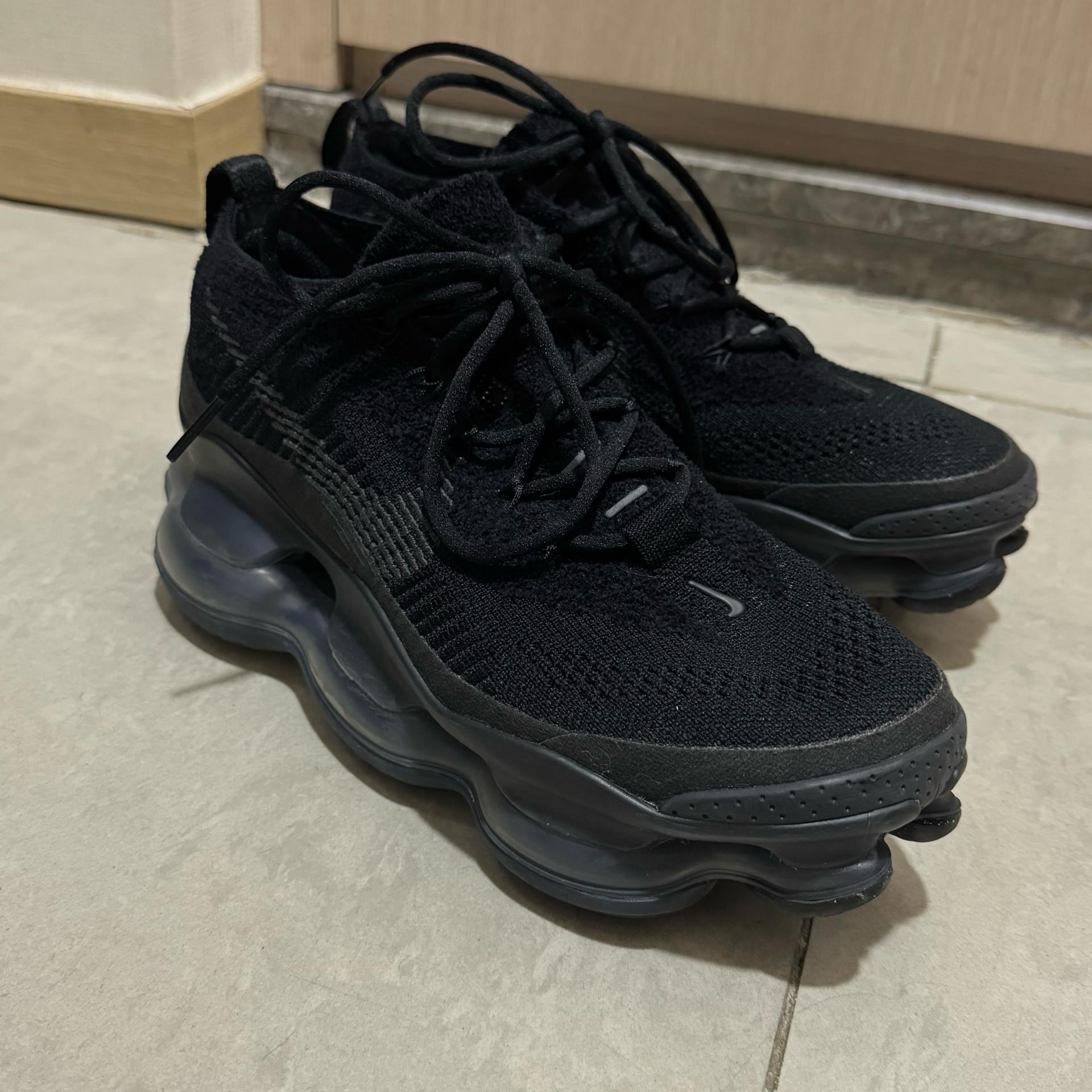 나이키 Air Max Scorpion Flyknit 3