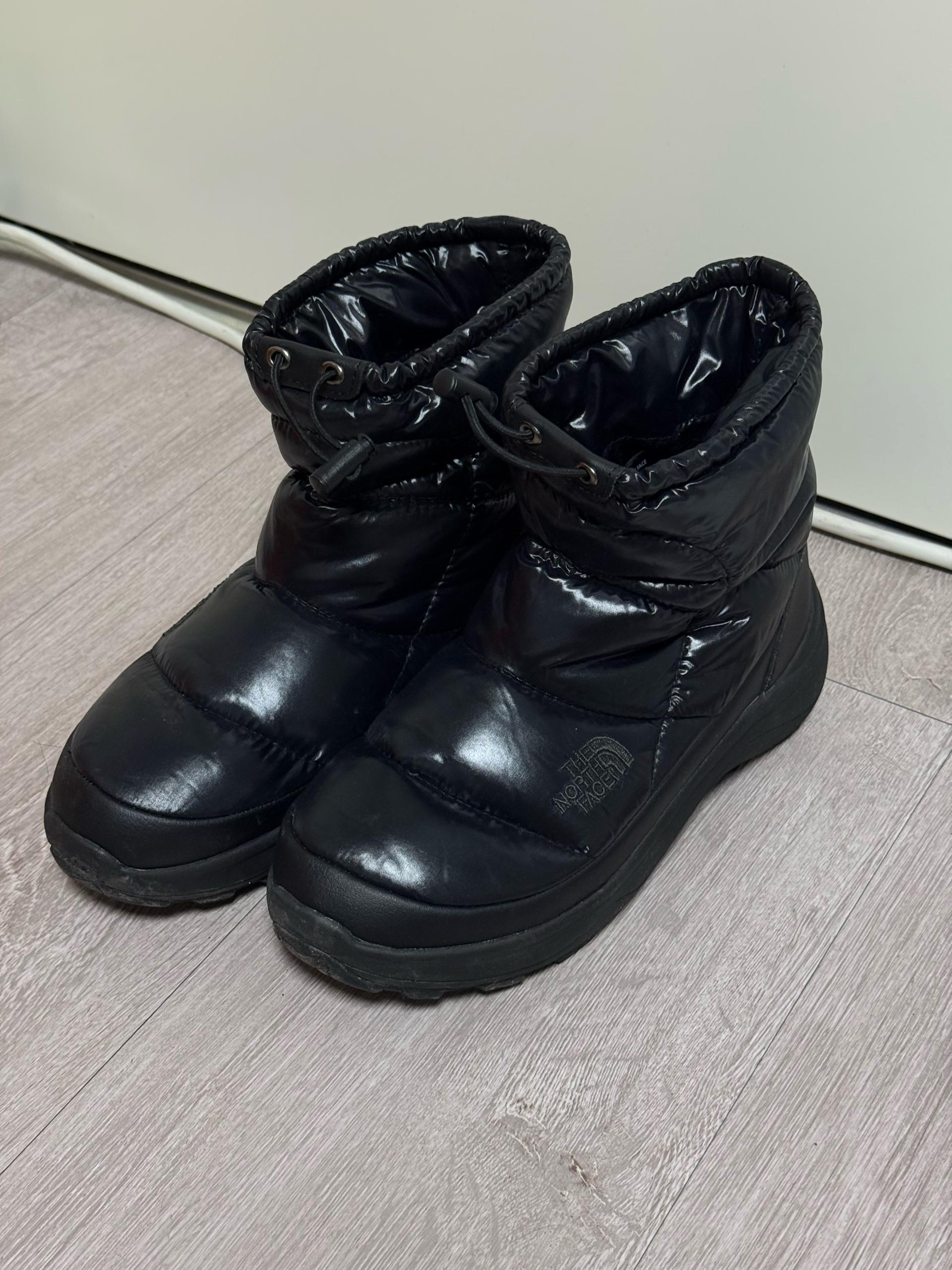 노스페이스 패딩부츠 250  2