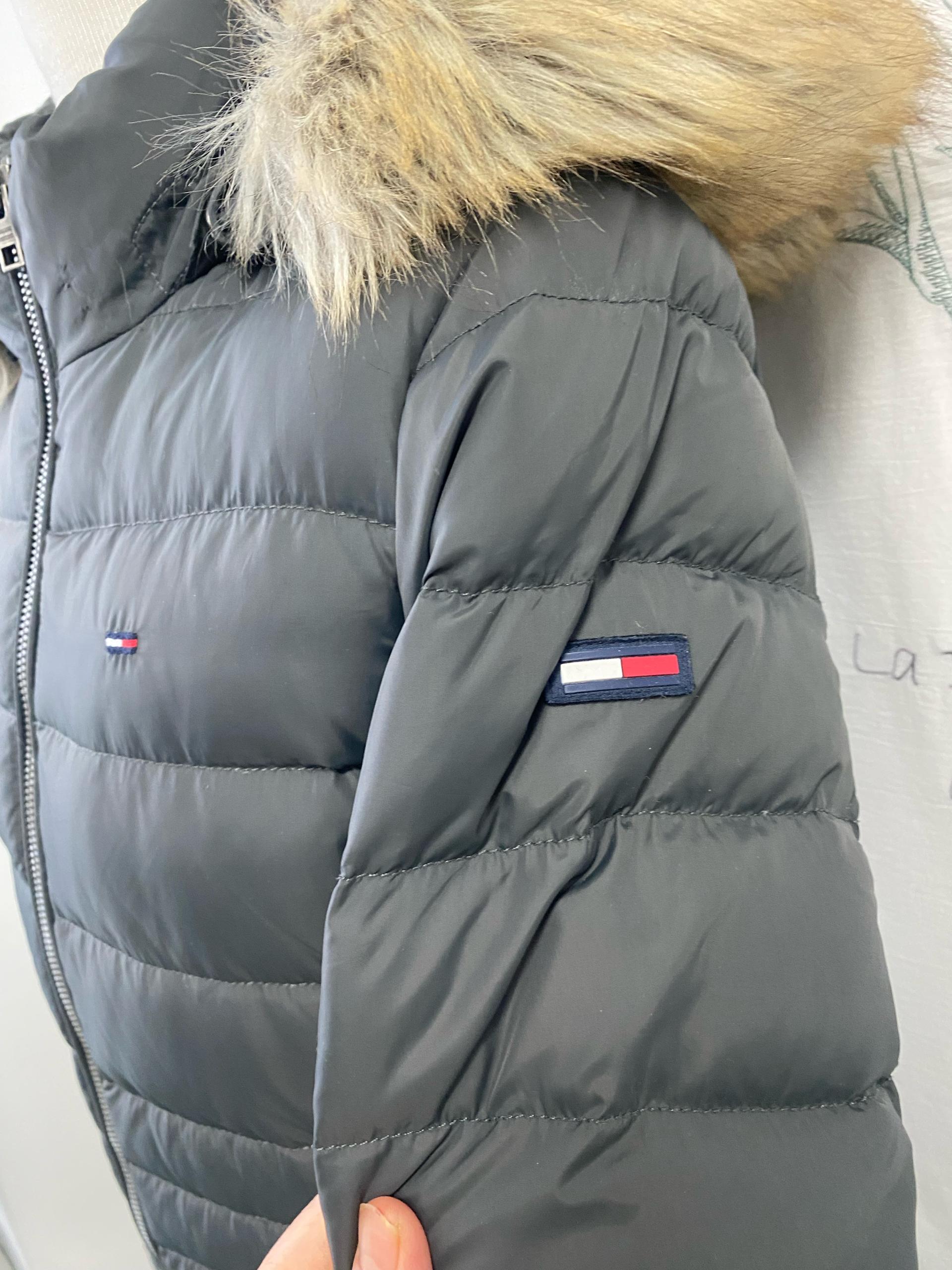 타미힐피거 그레이 여성 오리털 패딩 코트  6
