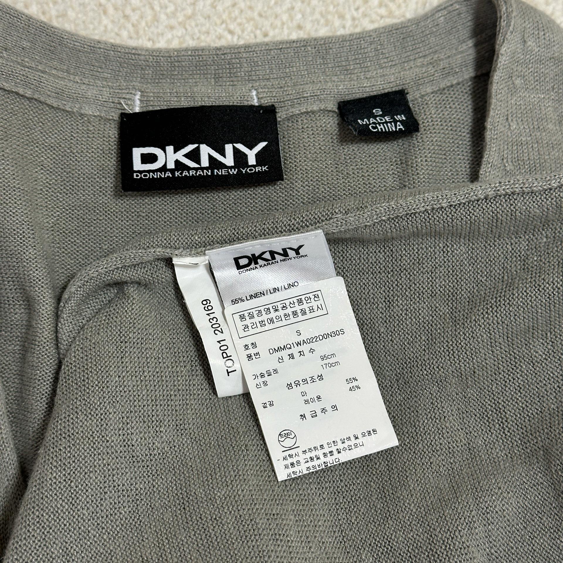 DKNY 브이넥 가디건 7