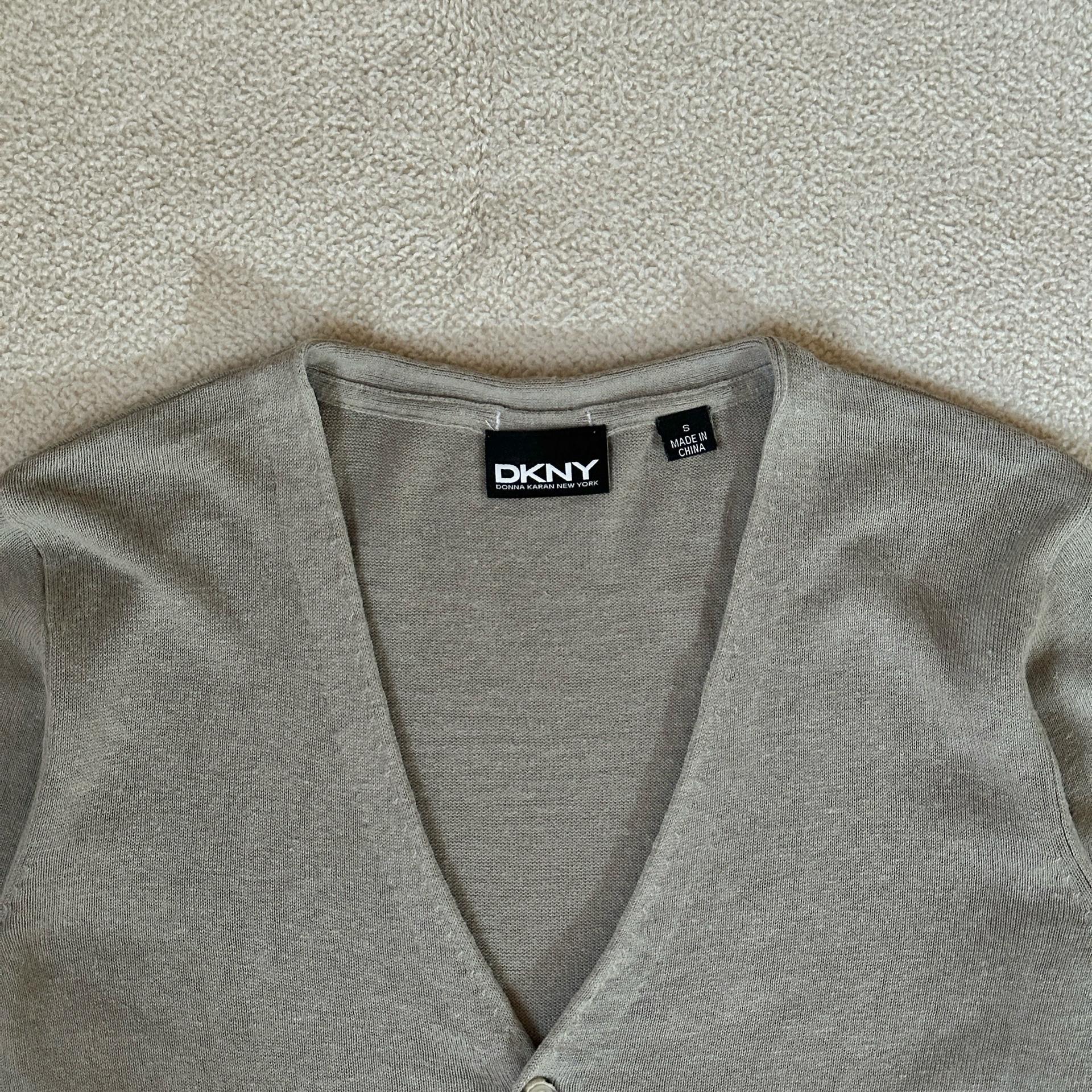 DKNY 브이넥 가디건 6