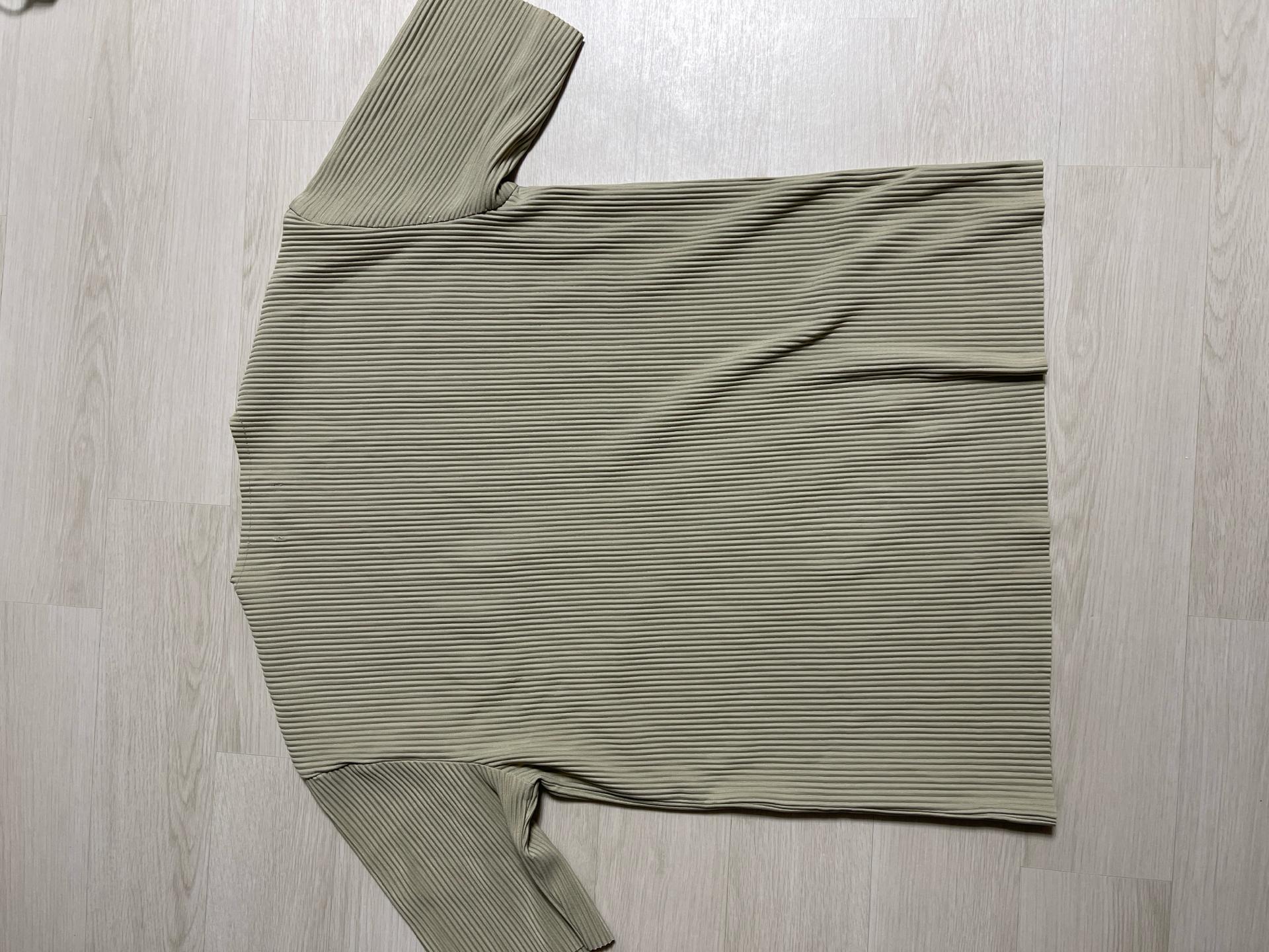 ZARA 반팔티 3