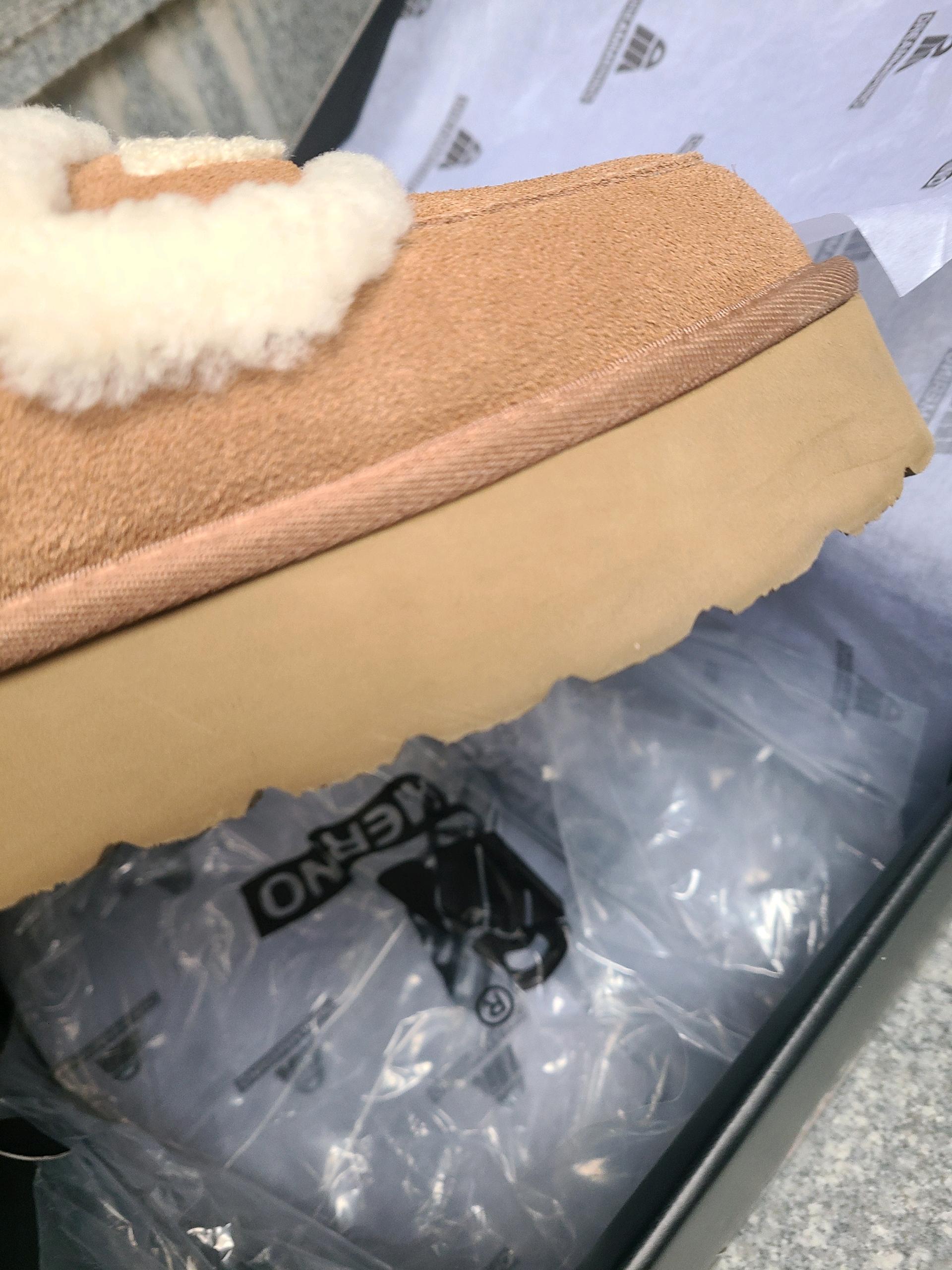 ugg 어그 250사이즈 굽4cm 5
