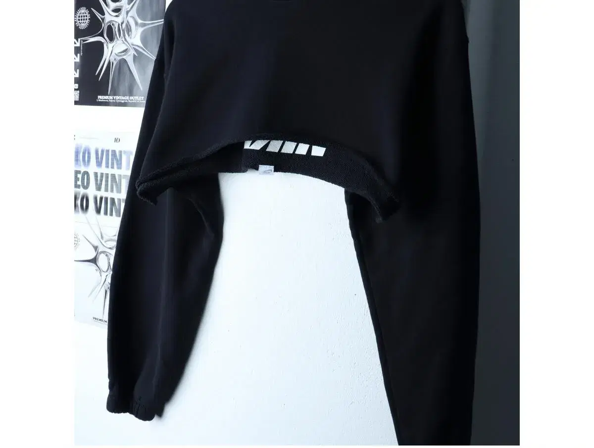 W(XS-S) NIKE 나이키 맨투맨 티셔츠 크롭 블랙 스우시 올드스쿨 커스텀 4