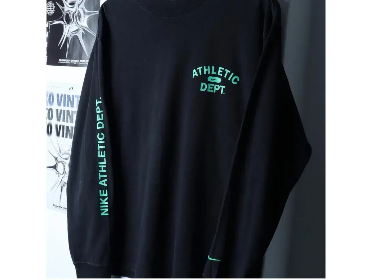 (L) NIKE 나이키 긴팔티셔츠 작은사용감 블랙 올드스쿨 5