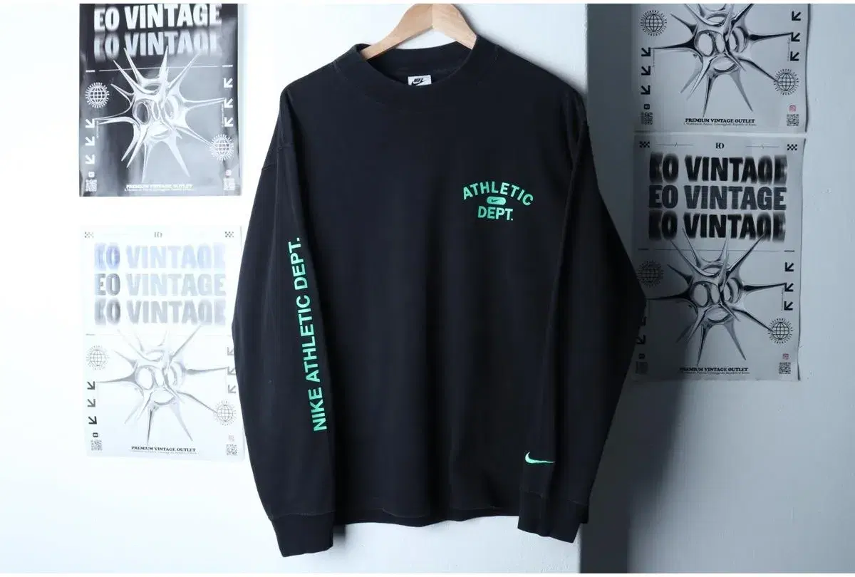 (L) NIKE 나이키 긴팔티셔츠 작은사용감 블랙 올드스쿨 6