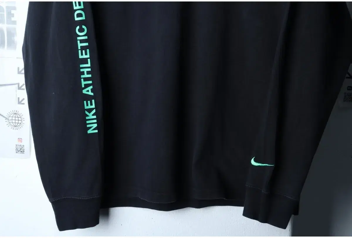 (L) NIKE 나이키 긴팔티셔츠 작은사용감 블랙 올드스쿨 8