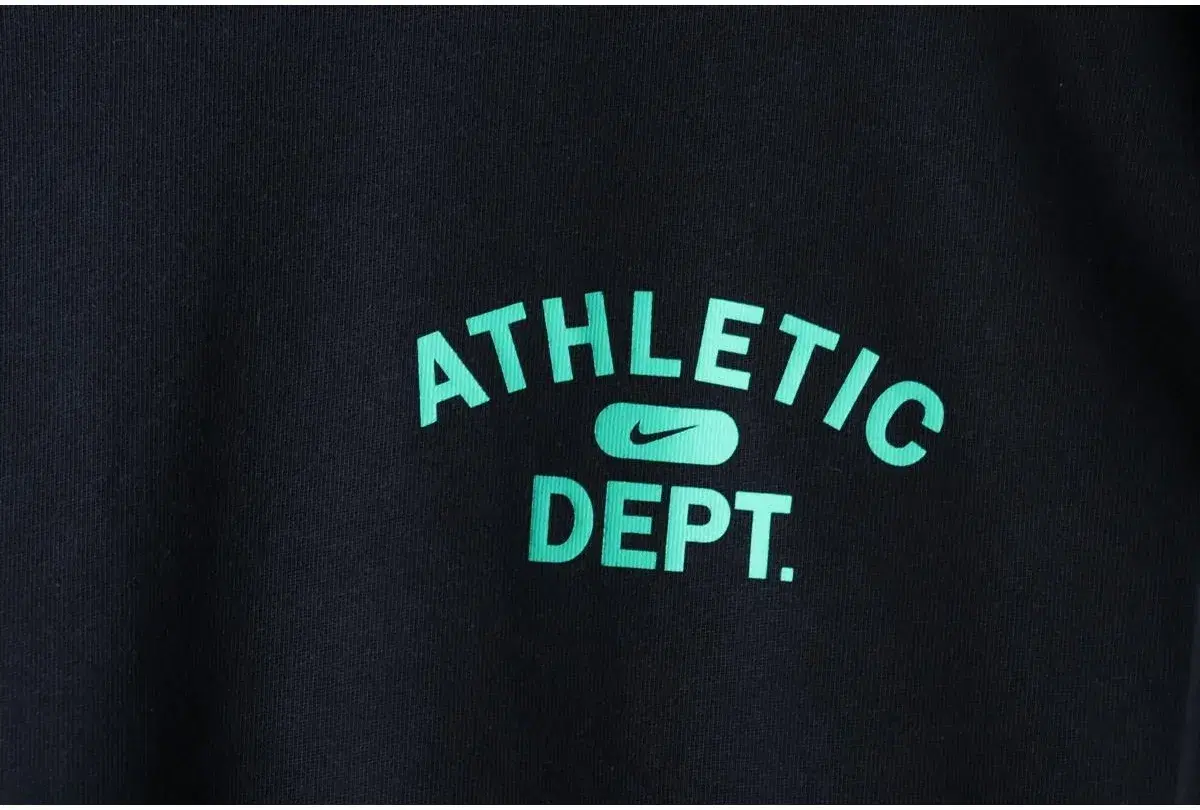 (L) NIKE 나이키 긴팔티셔츠 작은사용감 블랙 올드스쿨 9