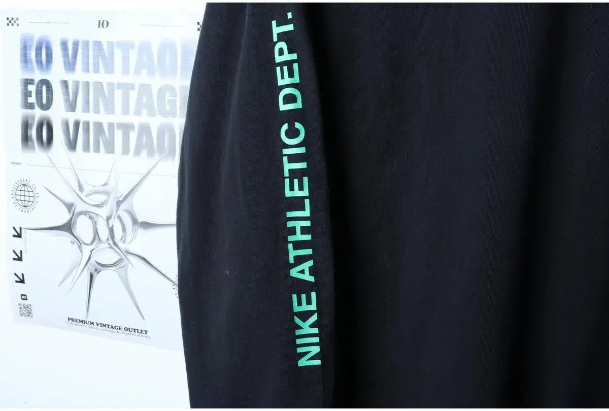 (L) NIKE 나이키 긴팔티셔츠 작은사용감 블랙 올드스쿨 10