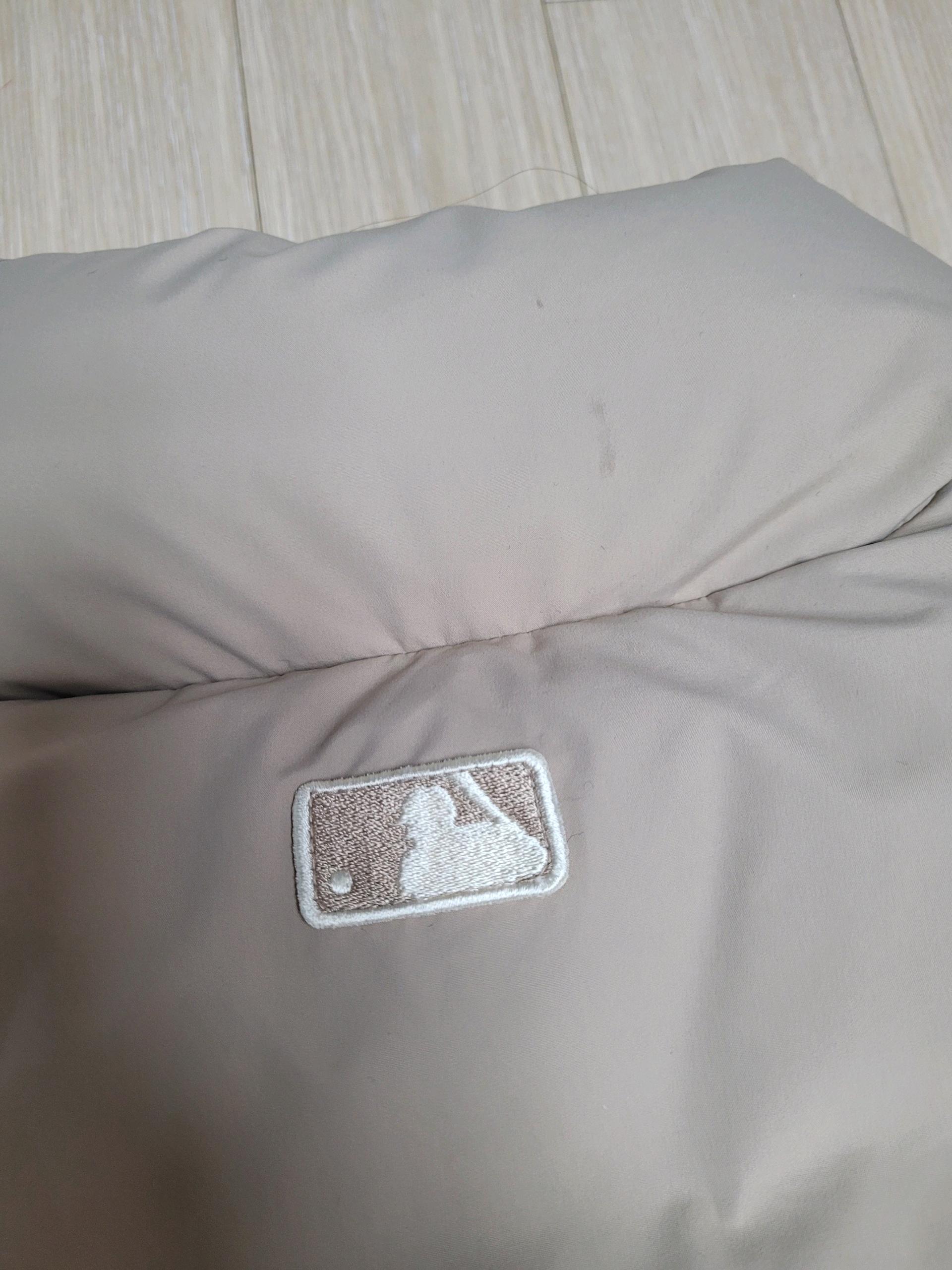 5회미만착용-MLB 뉴욕 양키즈 숏패딩 8