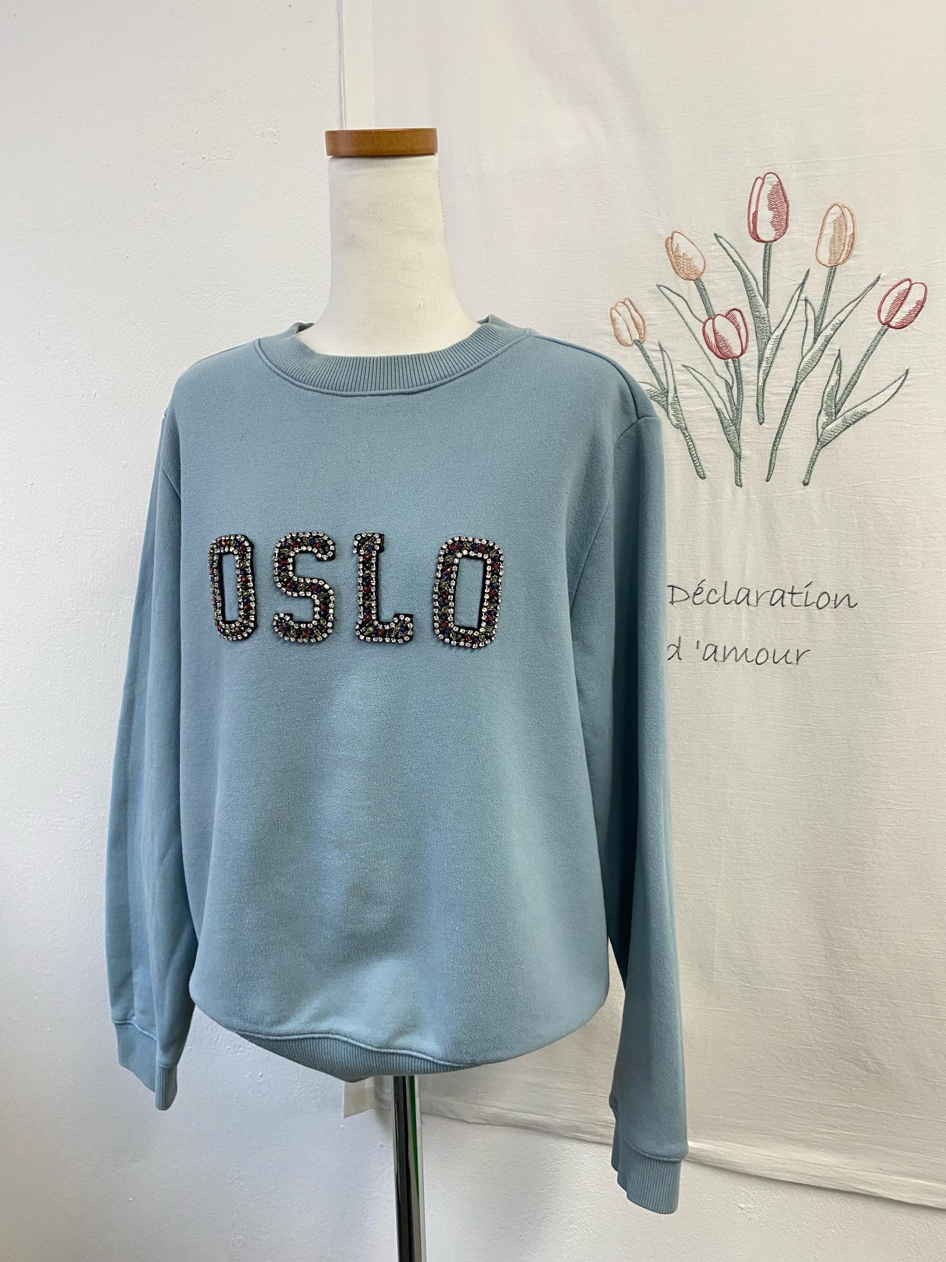시에로 OSLO 큐빅자수 맨투맨 하늘색 5