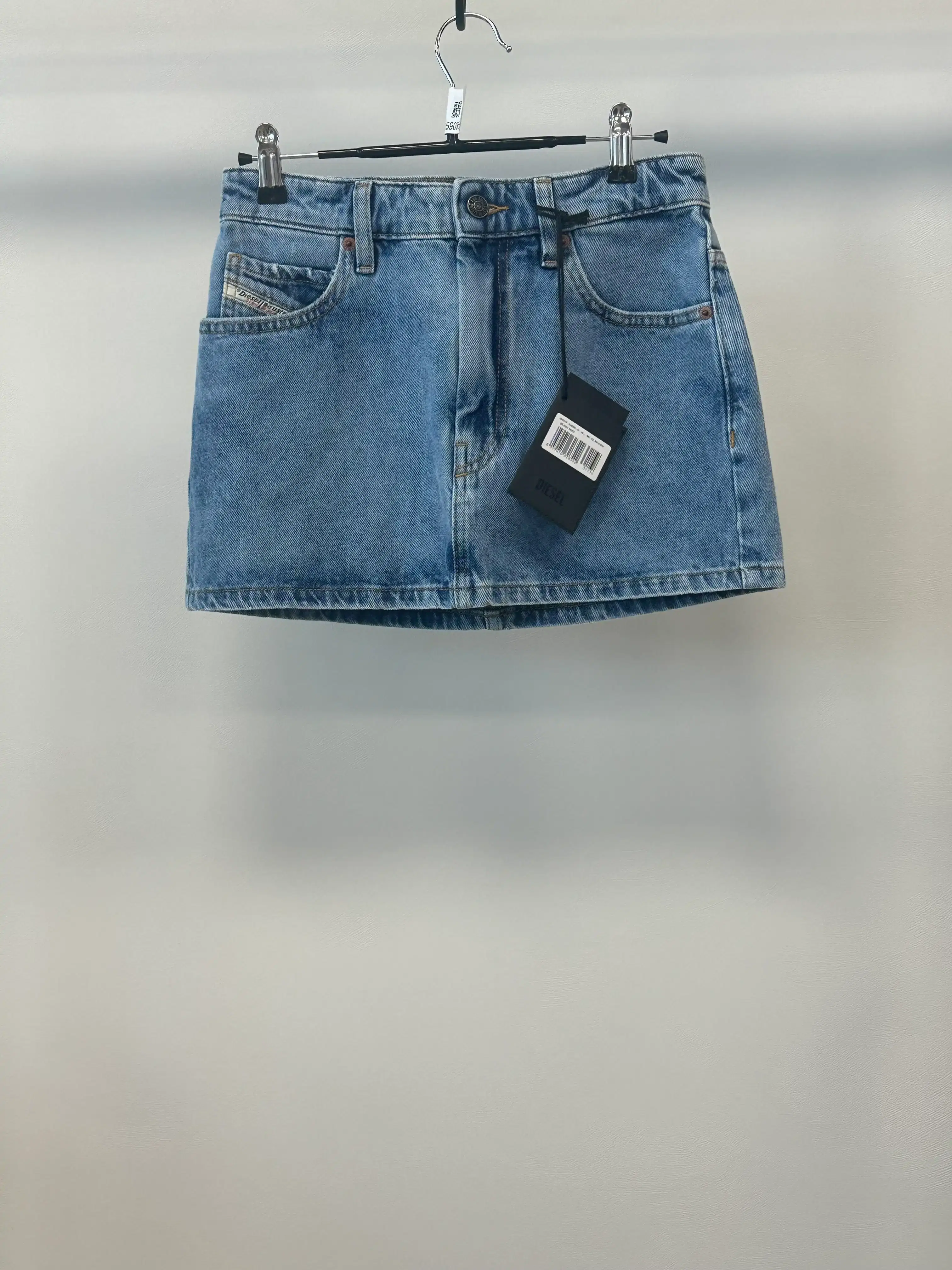[80% 할인] DIESEL 백로고 베이직 데님 스커트 (26) 4