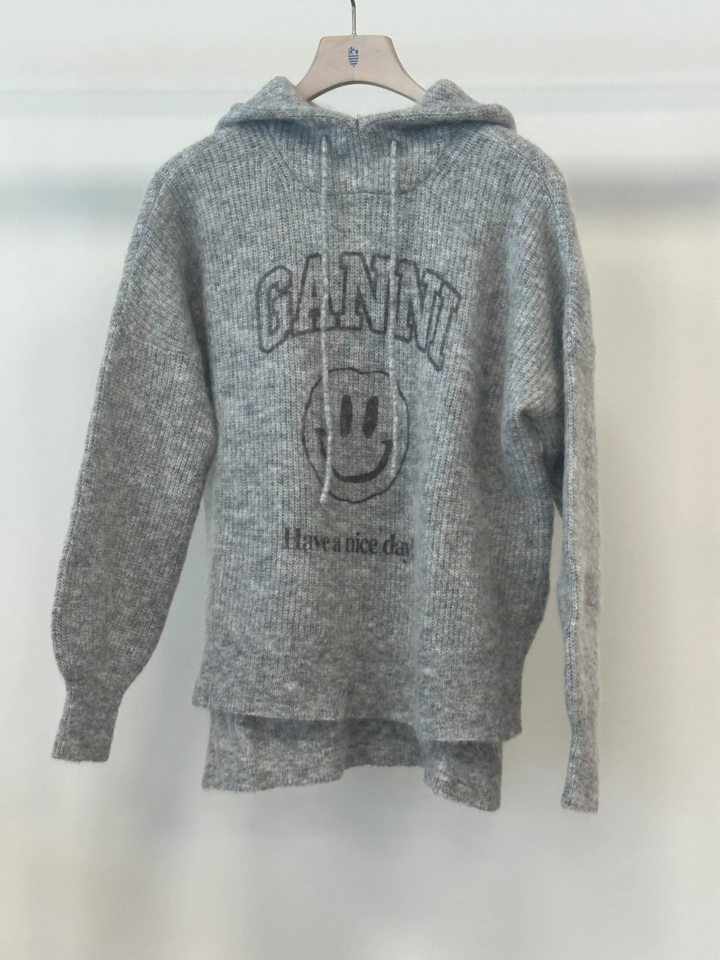 [80% 할인] GANNI 멜란지 스마일 니트 후디 (M) 3