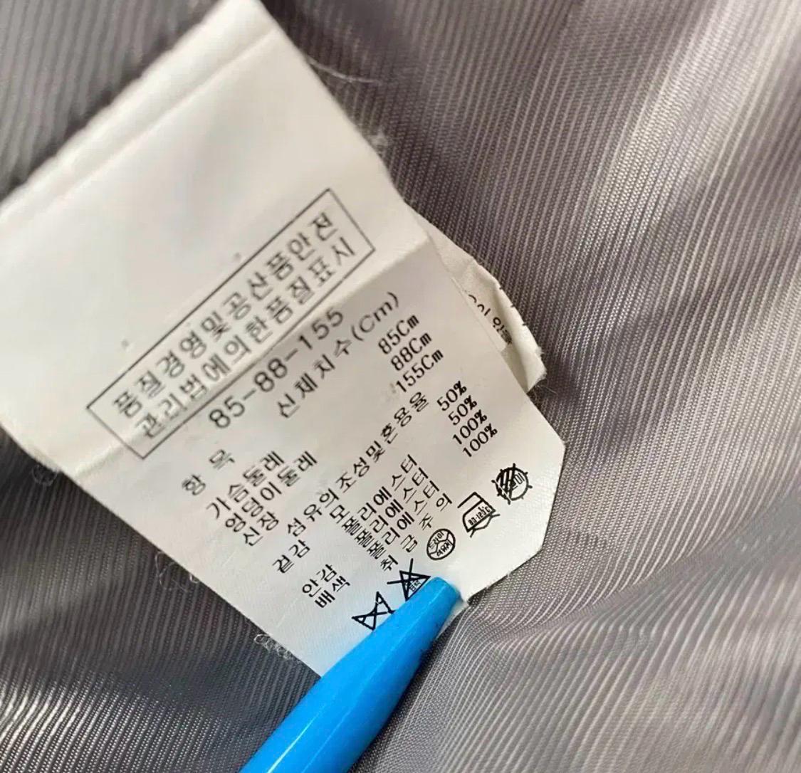 지고트 양털 배색 부클 반코트 9
