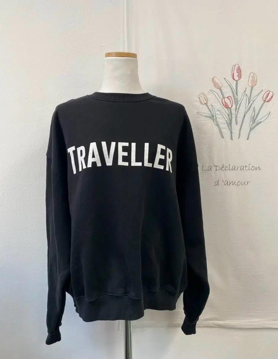 스튜디오 톰보이 TRAVELER 블랙 맨투맨 3