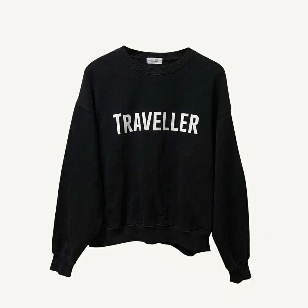 스튜디오톰보이 TRAVELER 블랙 맨투맨 1