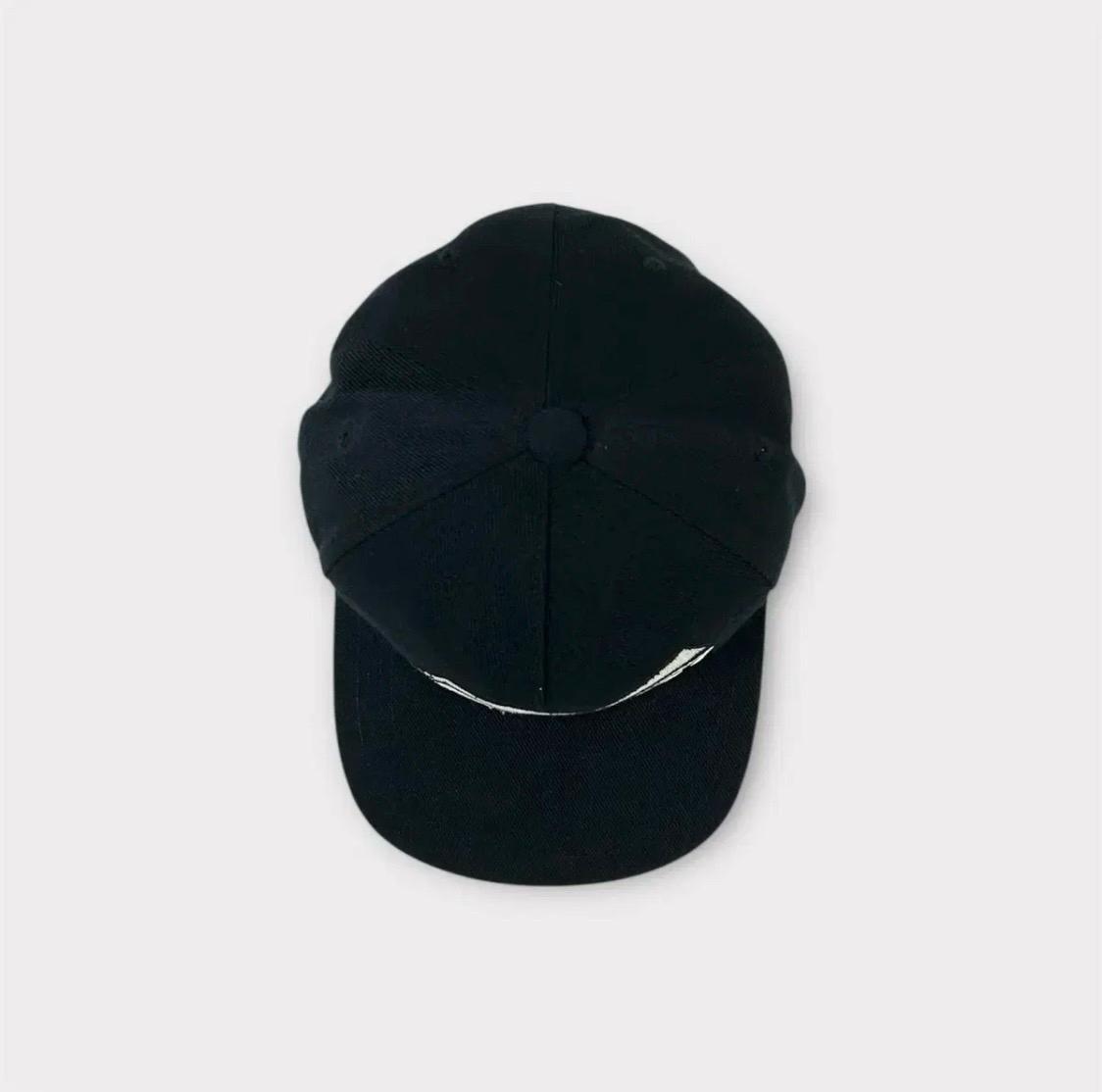 WHIP 자수 로고 스냅백 블랙 (1624) 7