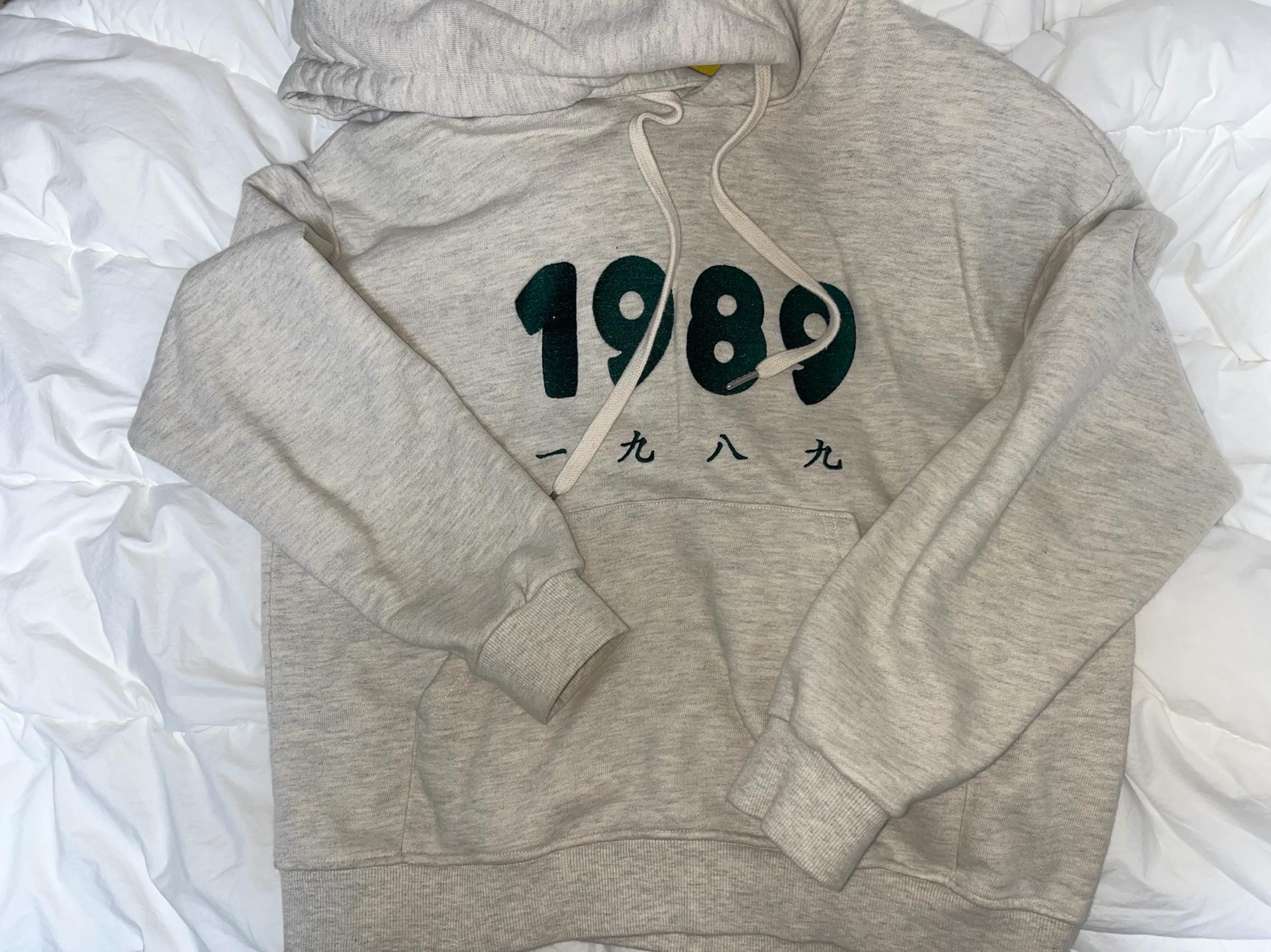 !단종색상! 곤니치와 봉쥬르 1989후드티  2