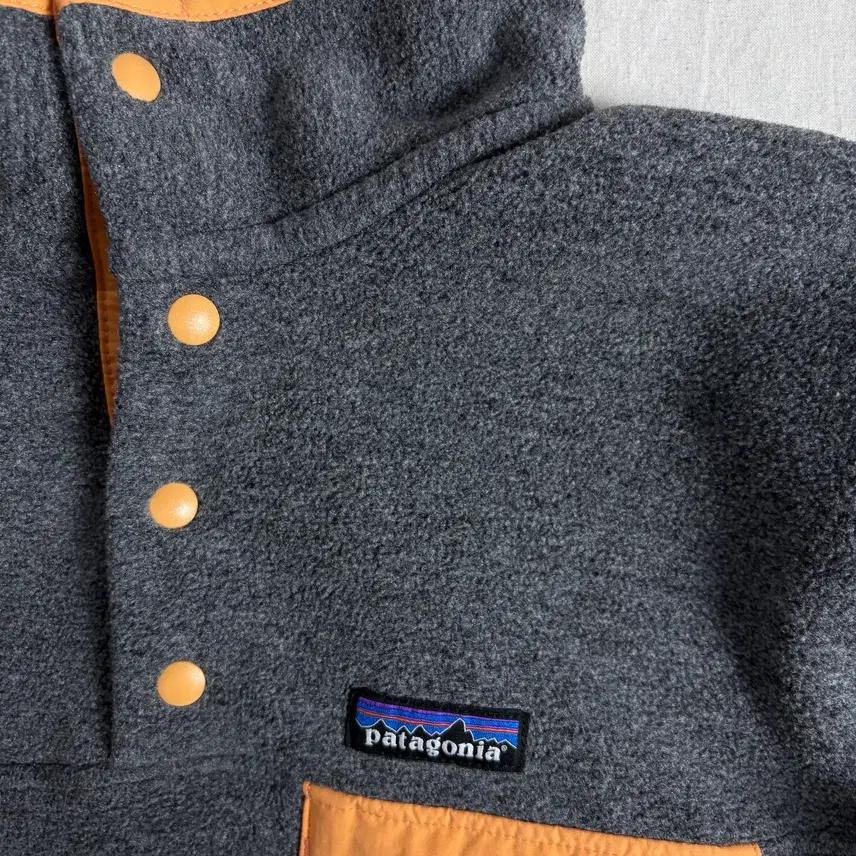 Patagonia 파타고니아 라이트웨이트 신칠라 그레이 오렌지 플리스 M 4