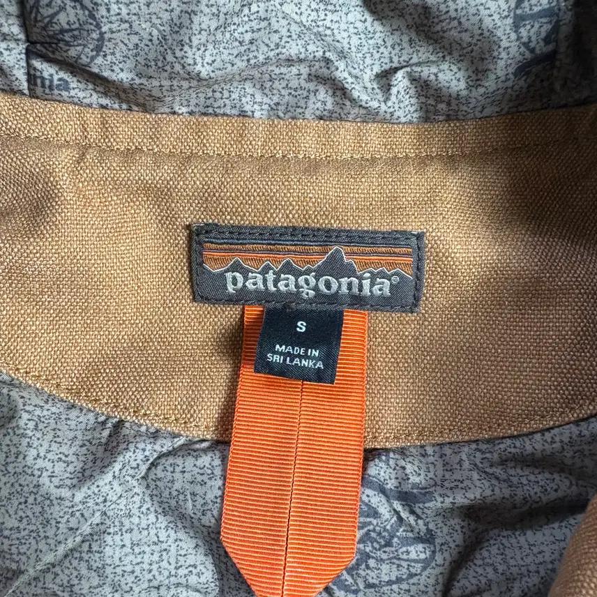 Patagonia 파타고니아 우먼 봄버후디 워크자켓 S 6