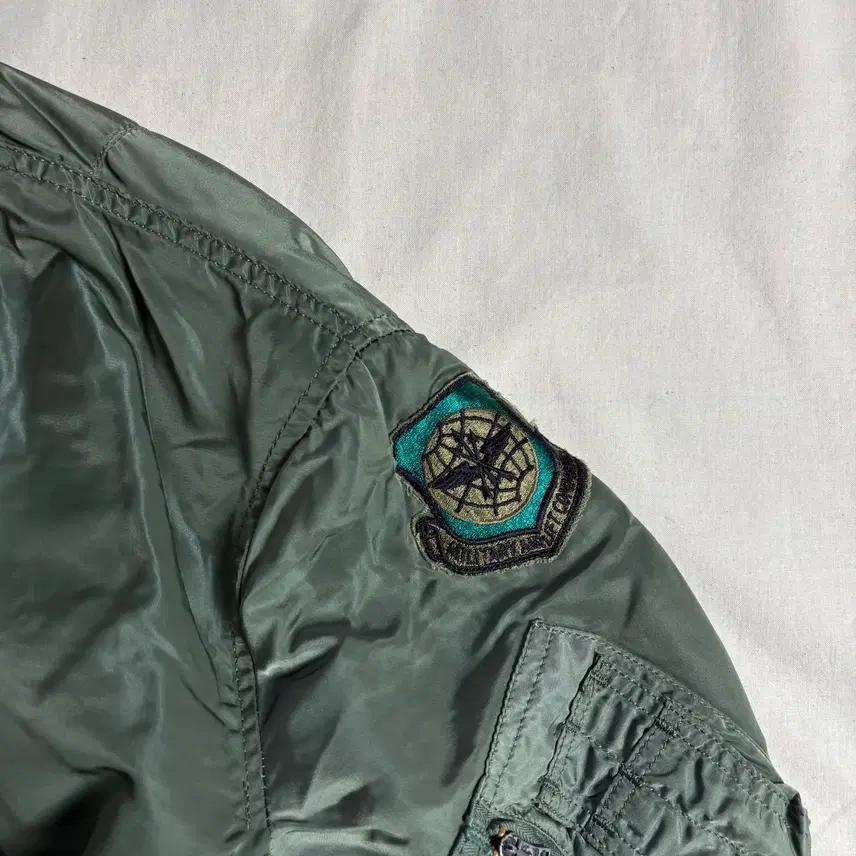 Alpha Industries 알파인더스트리 Ma-1 항공자켓 5