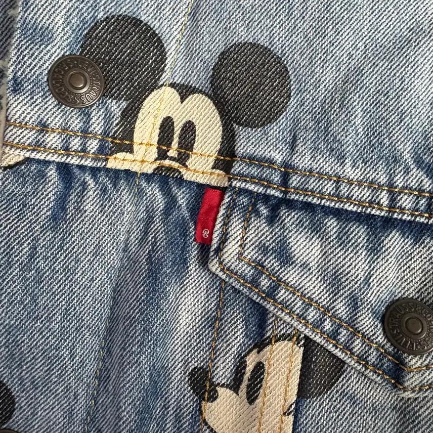 Levis x Disney 리바이스 디즈니 쉐르파 트러커 자켓 XL 7