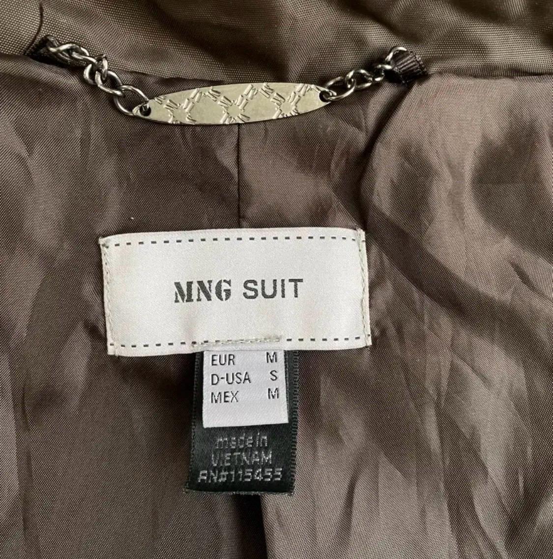 MNG SUIT 브라운 벨트 트렌치코트 8