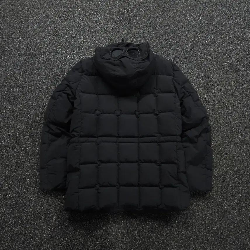 CP 컴퍼니 고글 후디 다운 푸퍼 패딩 (XL) 3