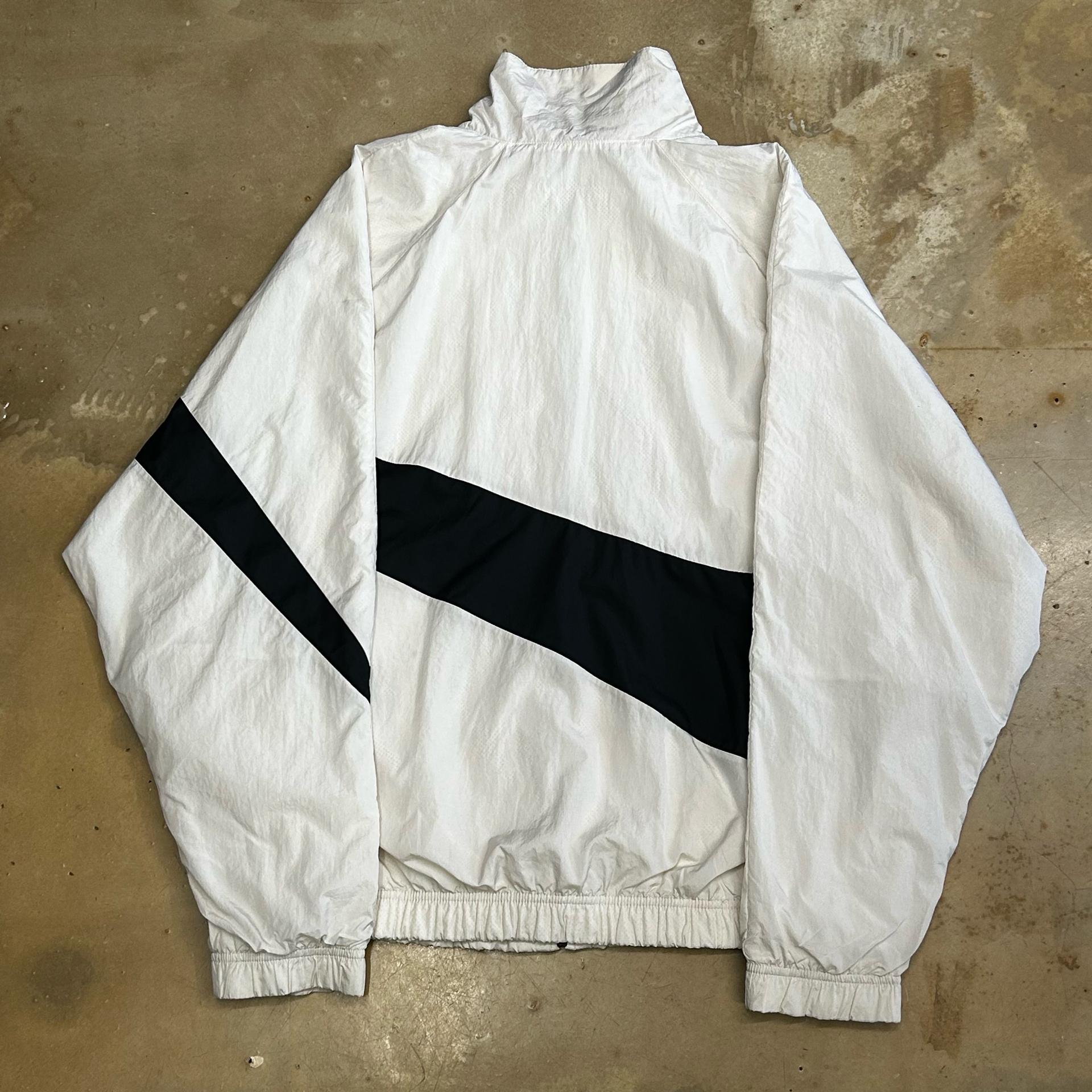 XXL 나이키 빅스우시 화이트 바람막이 4
