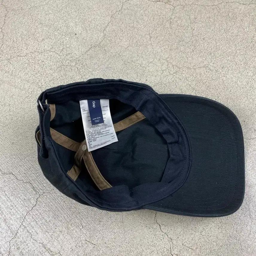 갭 자수 빅로고 블랙 볼 캡 6